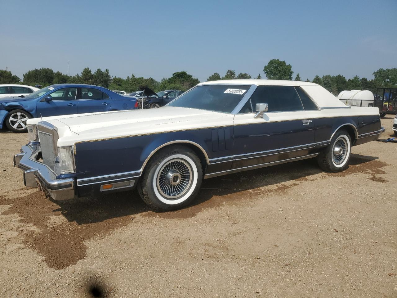 1979 Lincoln Mark V Two Tone vin: 9Y89S626742