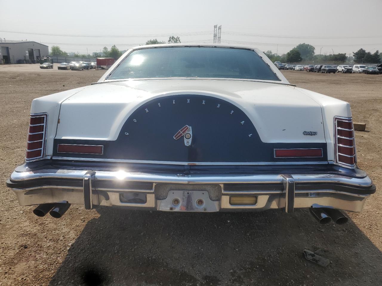 1979 Lincoln Mark V Two Tone vin: 9Y89S626742
