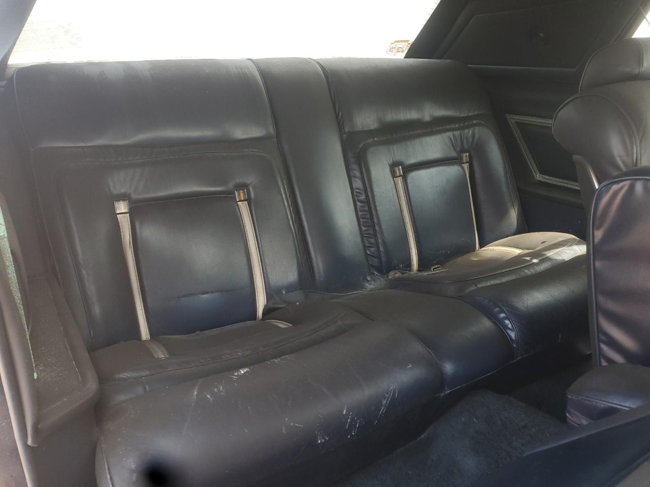 1979 Lincoln Mark V Two Tone vin: 9Y89S626742