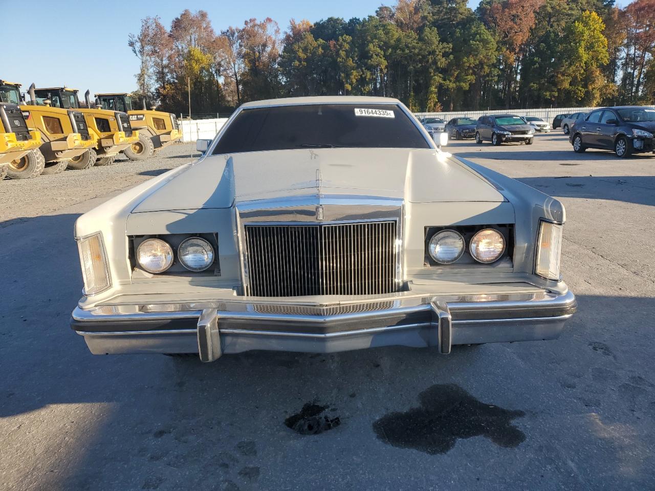 1979 Lincoln Continenta Gray vin: 9Y89S736906