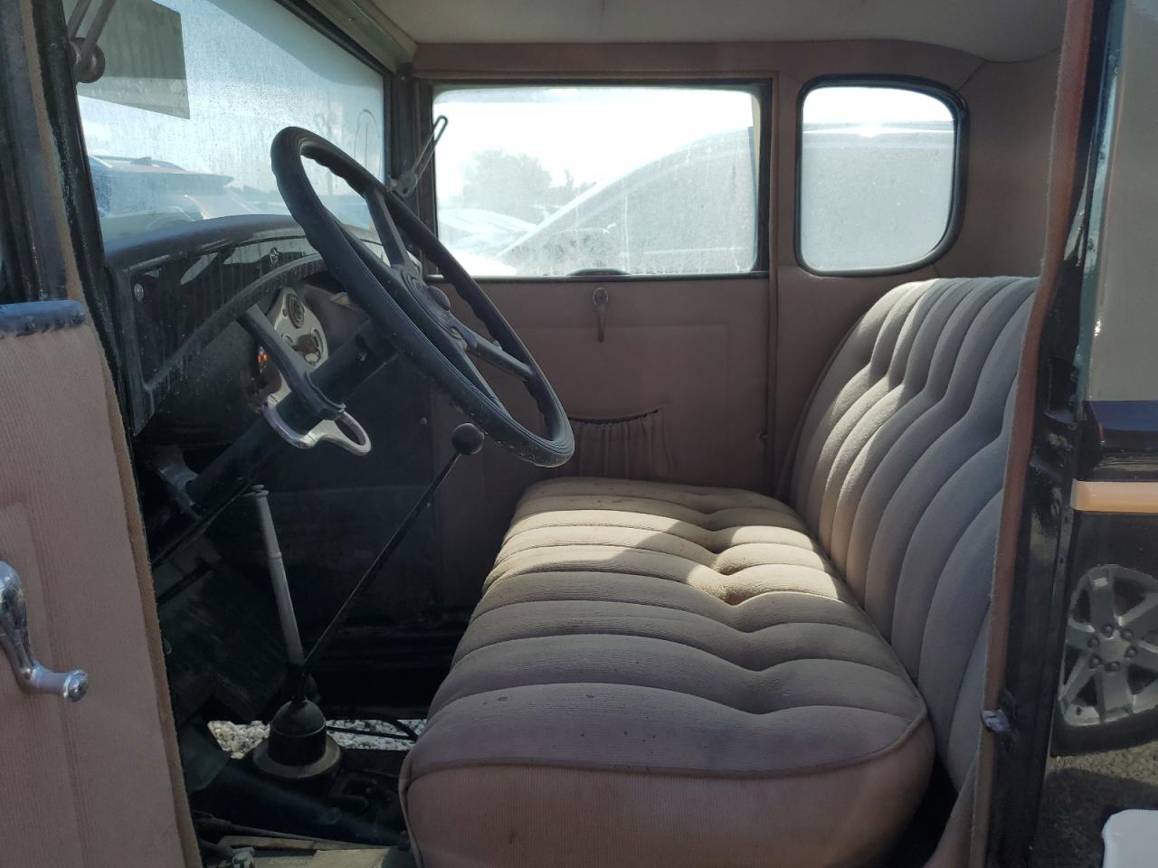 1930 Ford Model A   Burgundy vin: A1993906