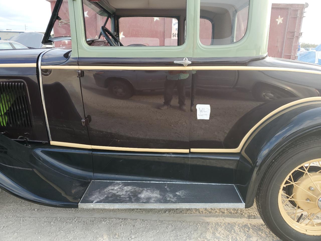 1930 Ford Model A   Burgundy vin: A1993906