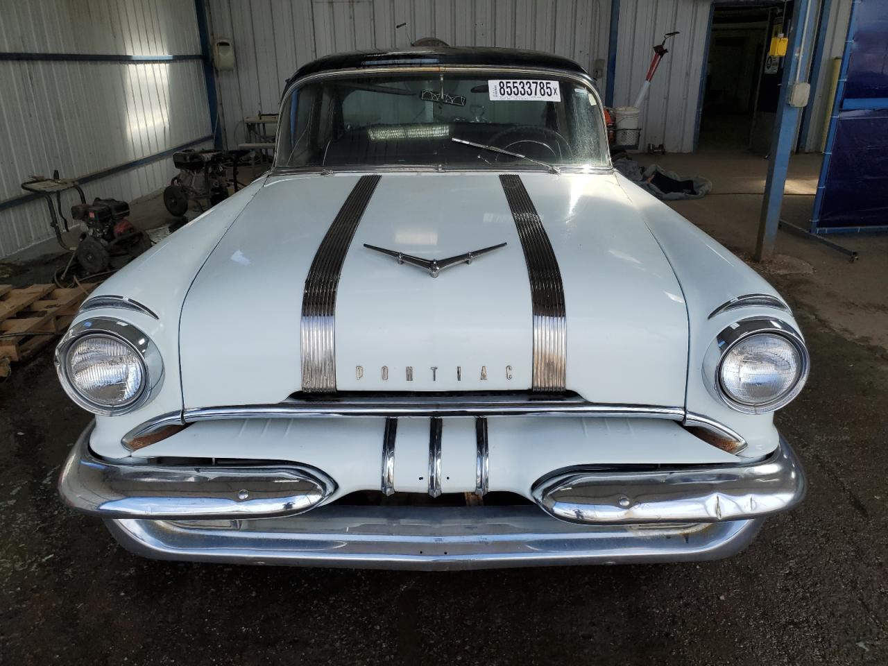 1955 Pontiac Starchief Two Tone vin: A855H11640