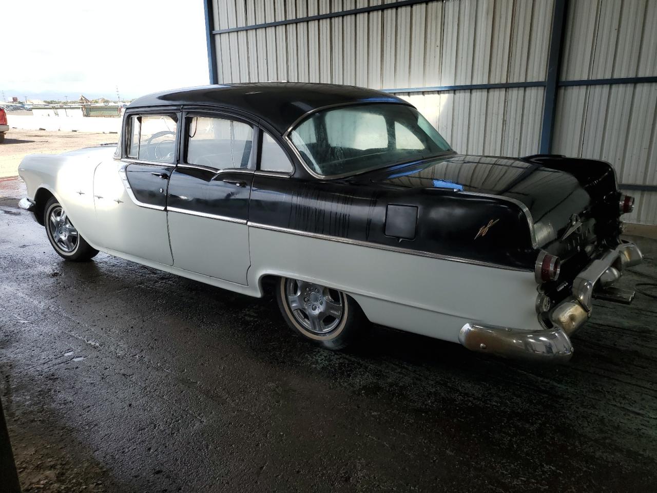1955 Pontiac Starchief Two Tone vin: A855H11640