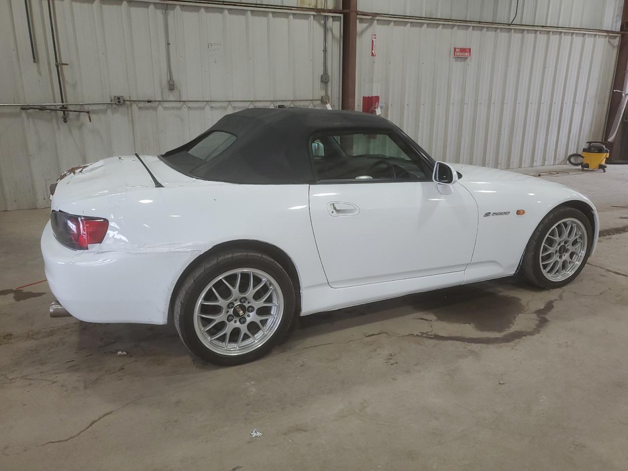 1999 Honda S2000   White vin: AP11003757
