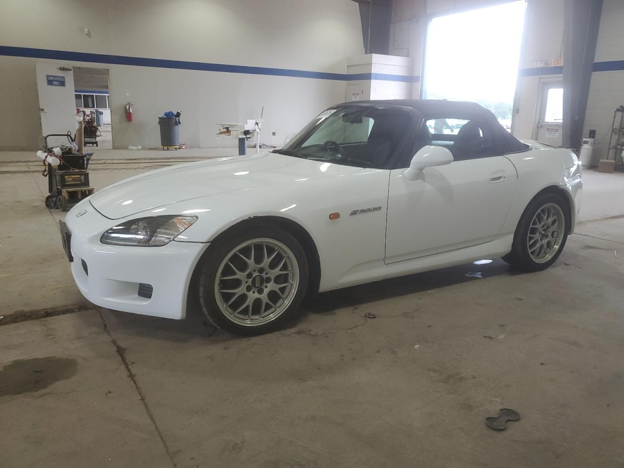 1999 Honda S2000   White vin: AP11003757