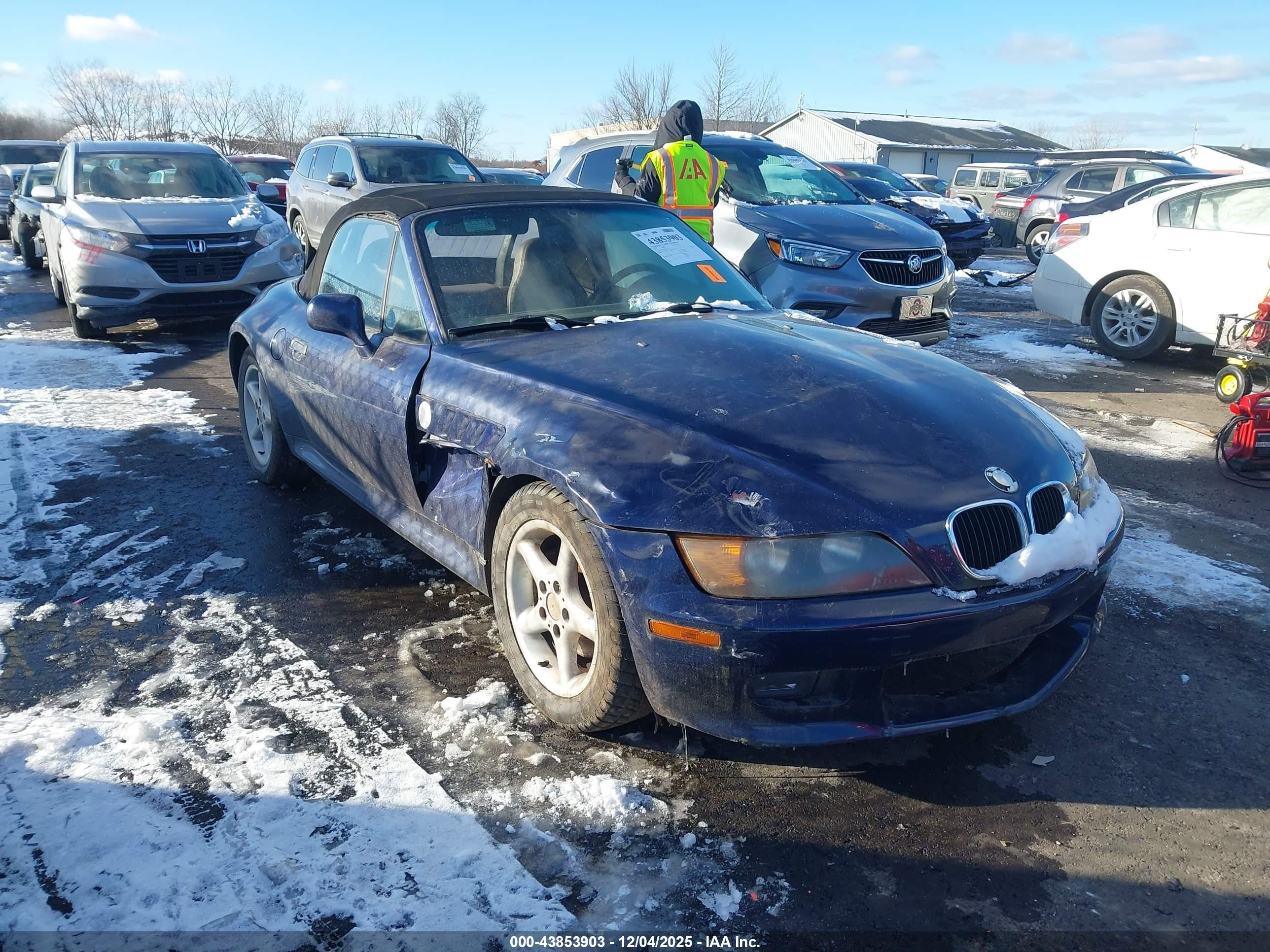 1998 Bmw Z3 2.8 Blue vin: 4USCJ3326WLC10874