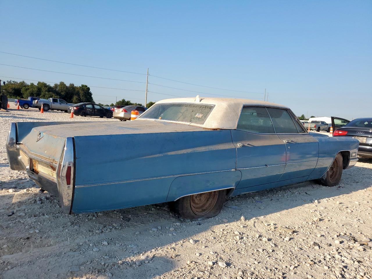 1968 Cadillac Deville Blue vin: B8159921