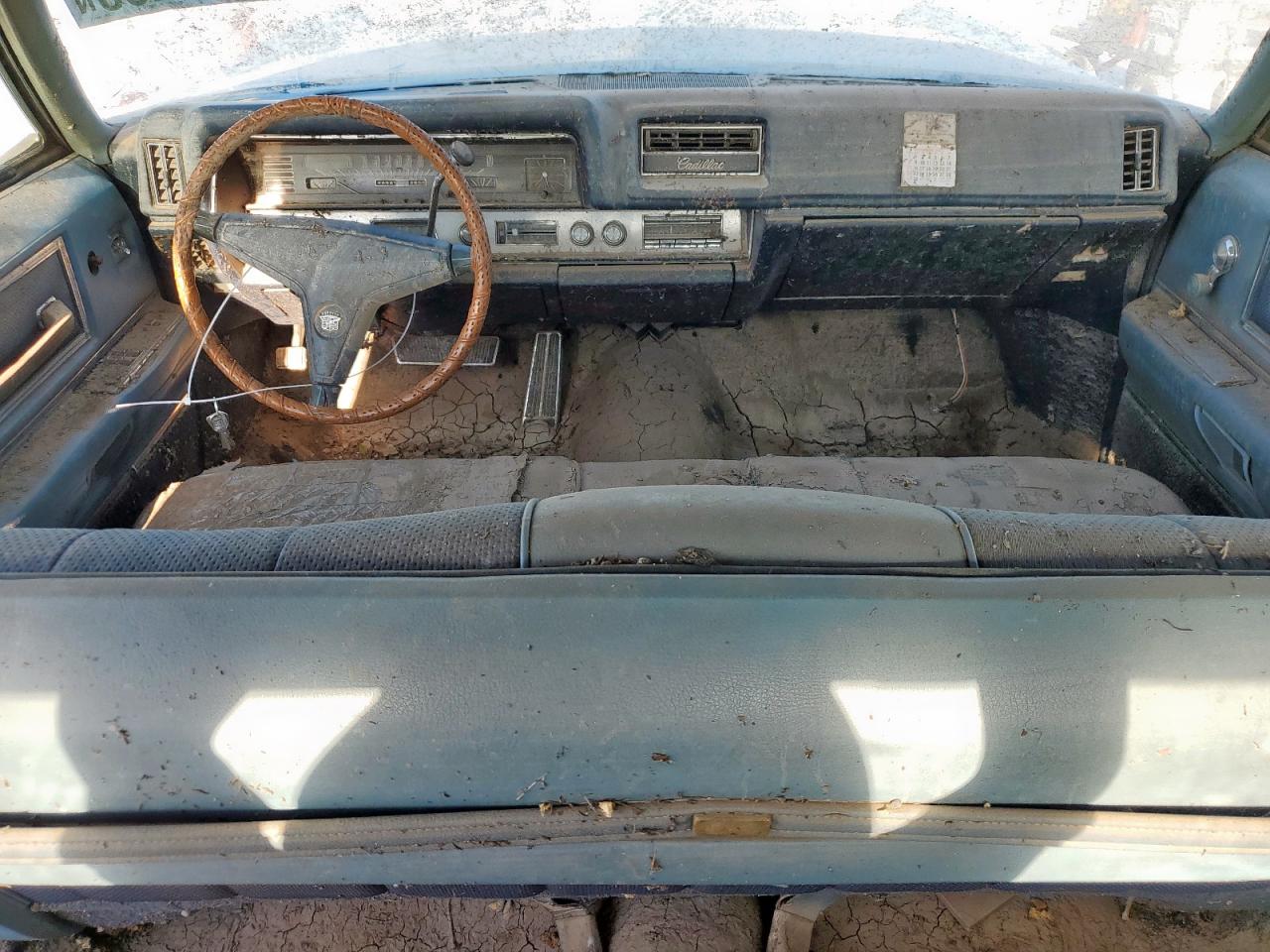 1968 Cadillac Deville Blue vin: B8159921