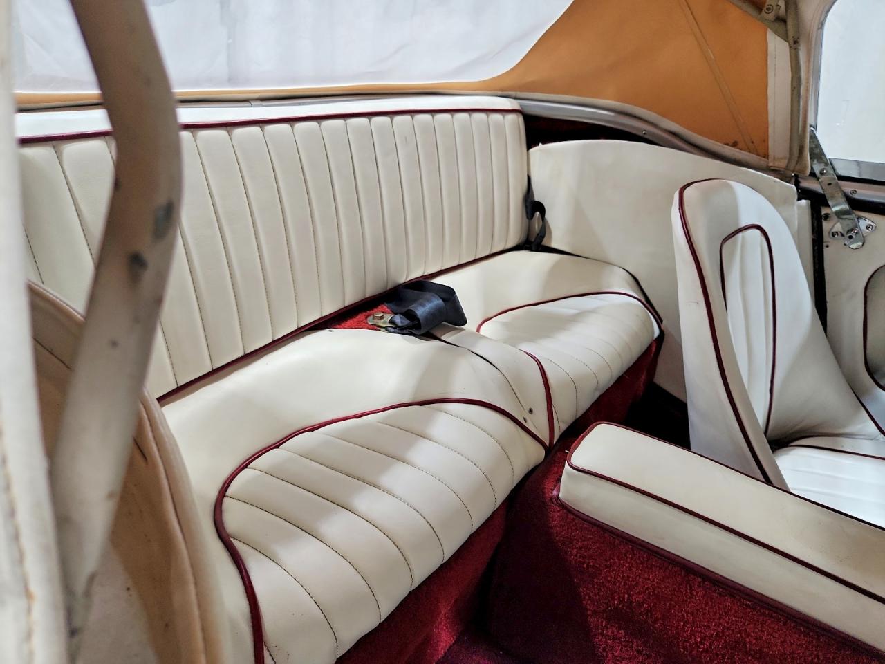 1959 Austin Healy Burgundy vin: BN4L074983