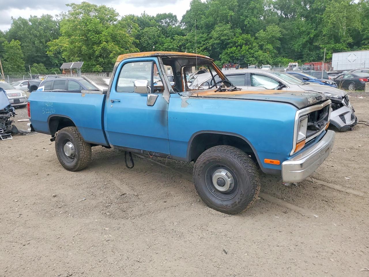 1988 Dodge W-series W150 Синий vin: BOS55318996