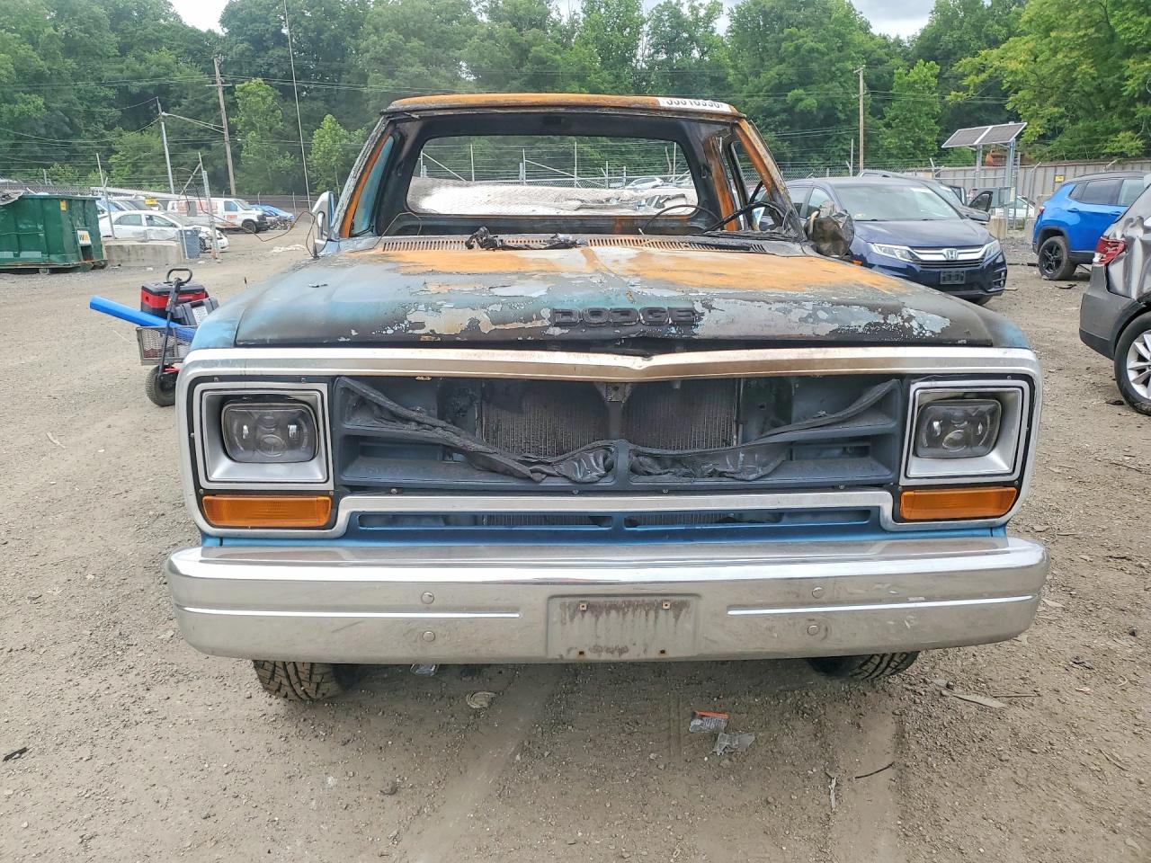 1988 Dodge W-series W150 Синий vin: BOS55318996