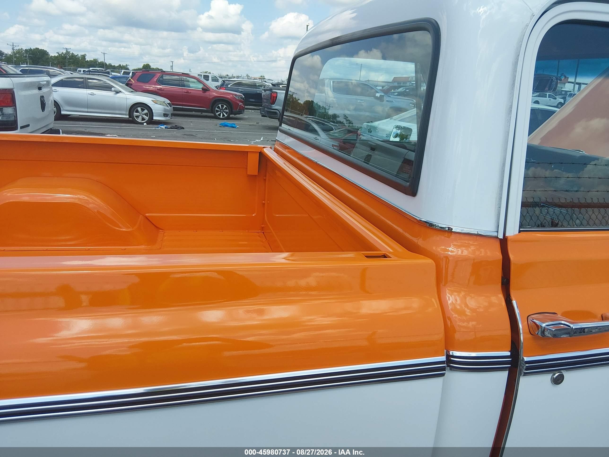 1972 Chevrolet C10 Orange vin: CCE142F373331