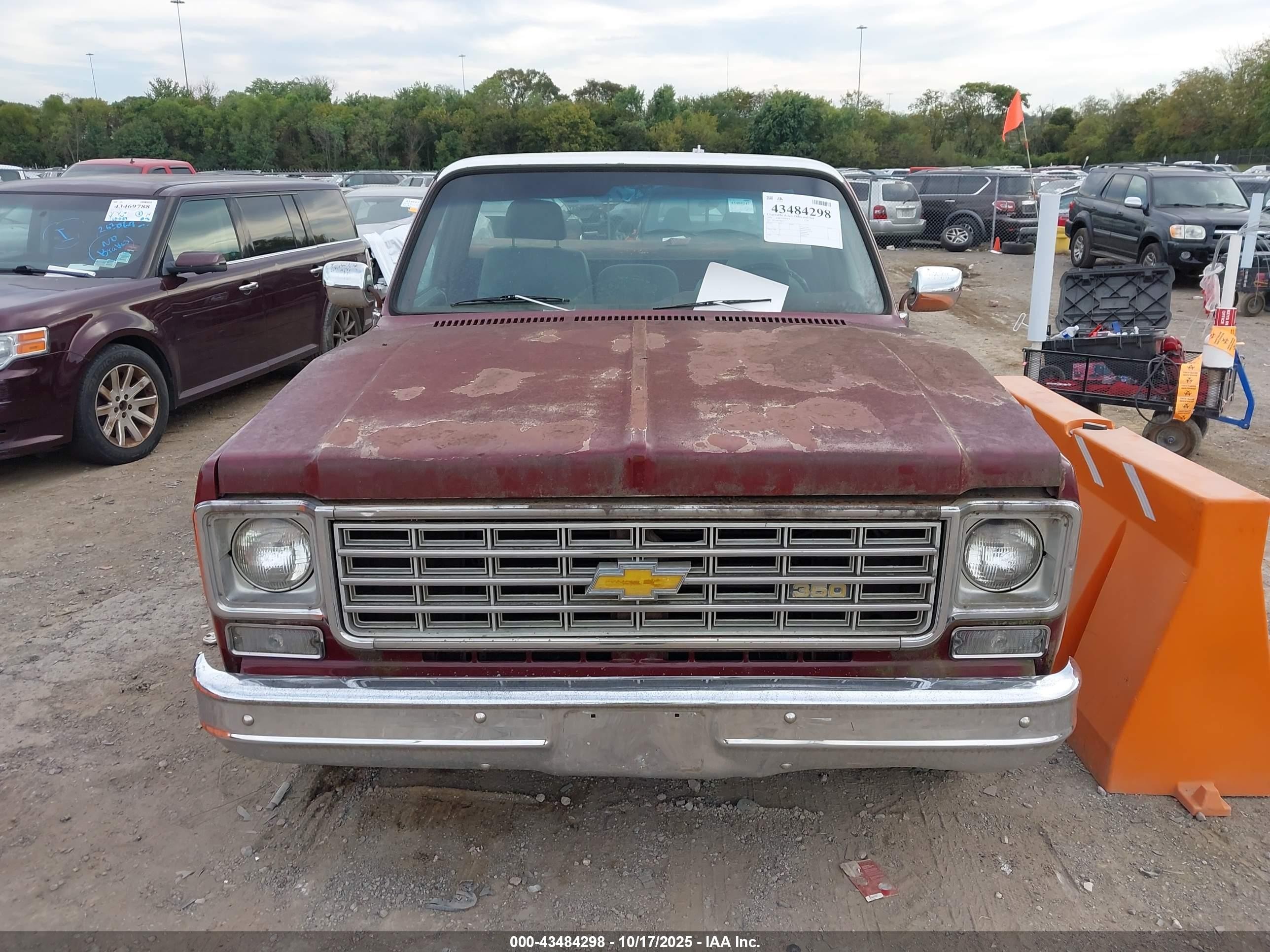 1976 Chevrolet C10   Темно-бордовый vin: CCL146F330233    