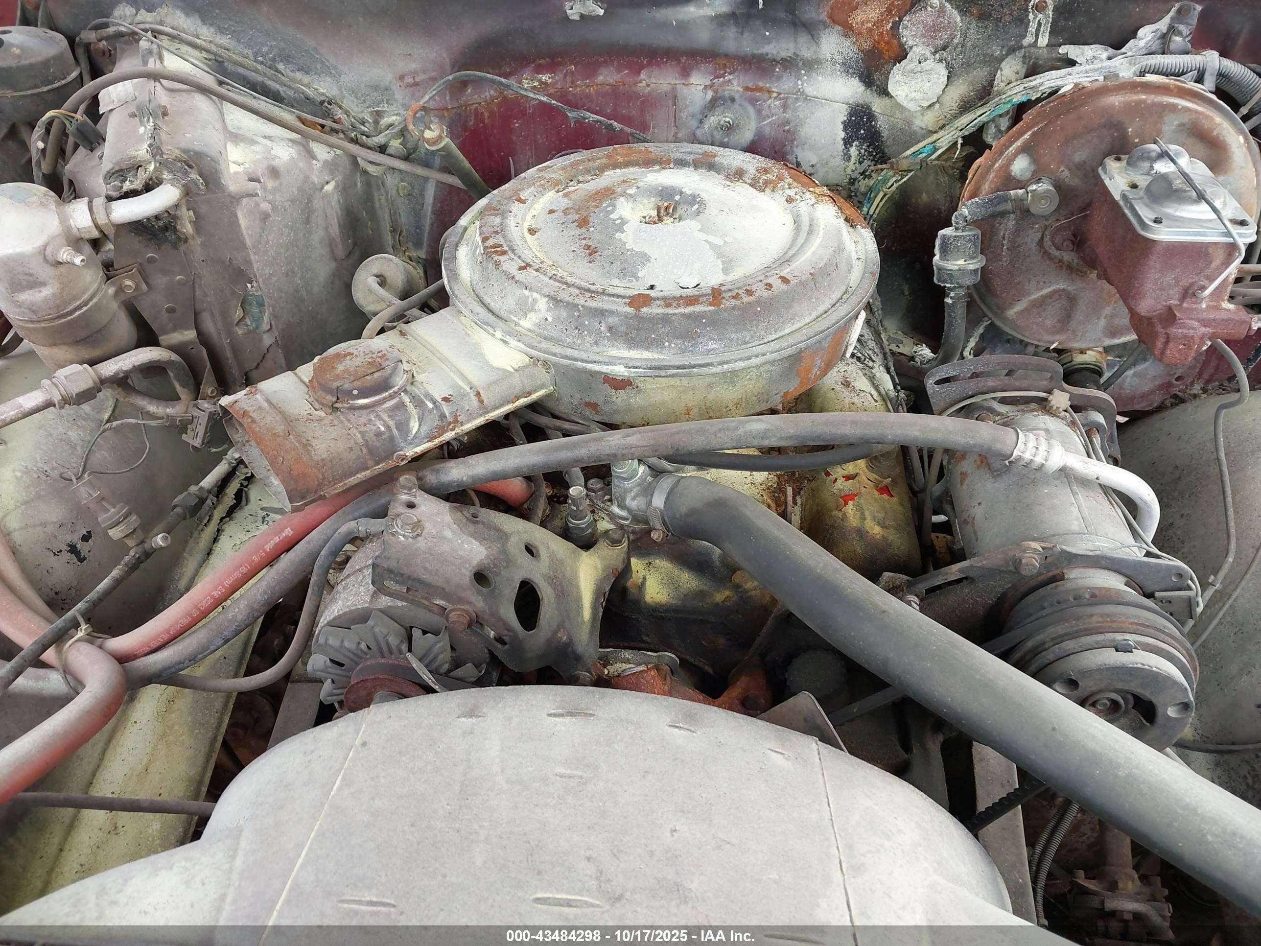 1976 Chevrolet C10   Темно-бордовый vin: CCL146F330233    