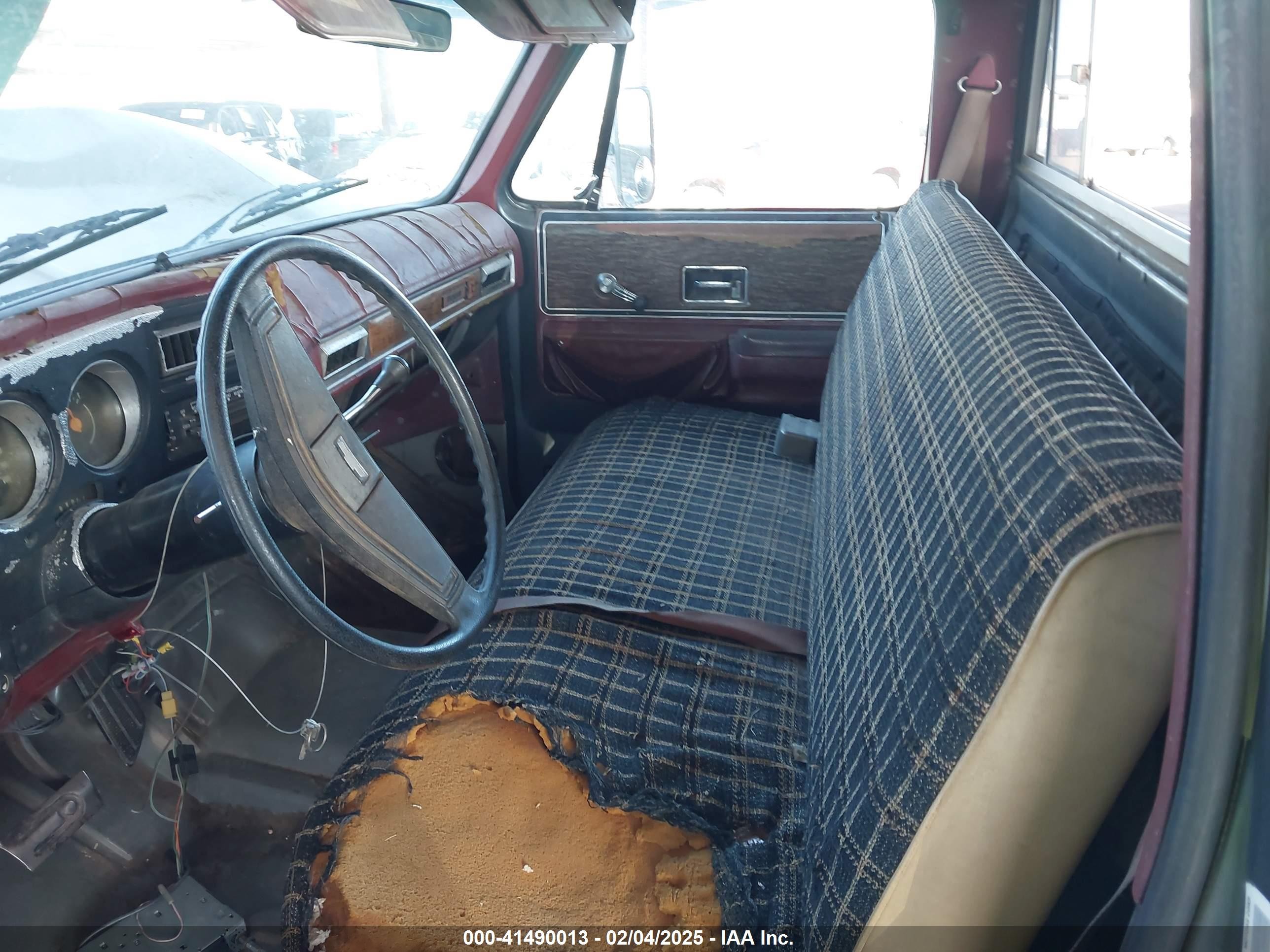 1976 Chevrolet C20   Серый vin: CCL246S213283    