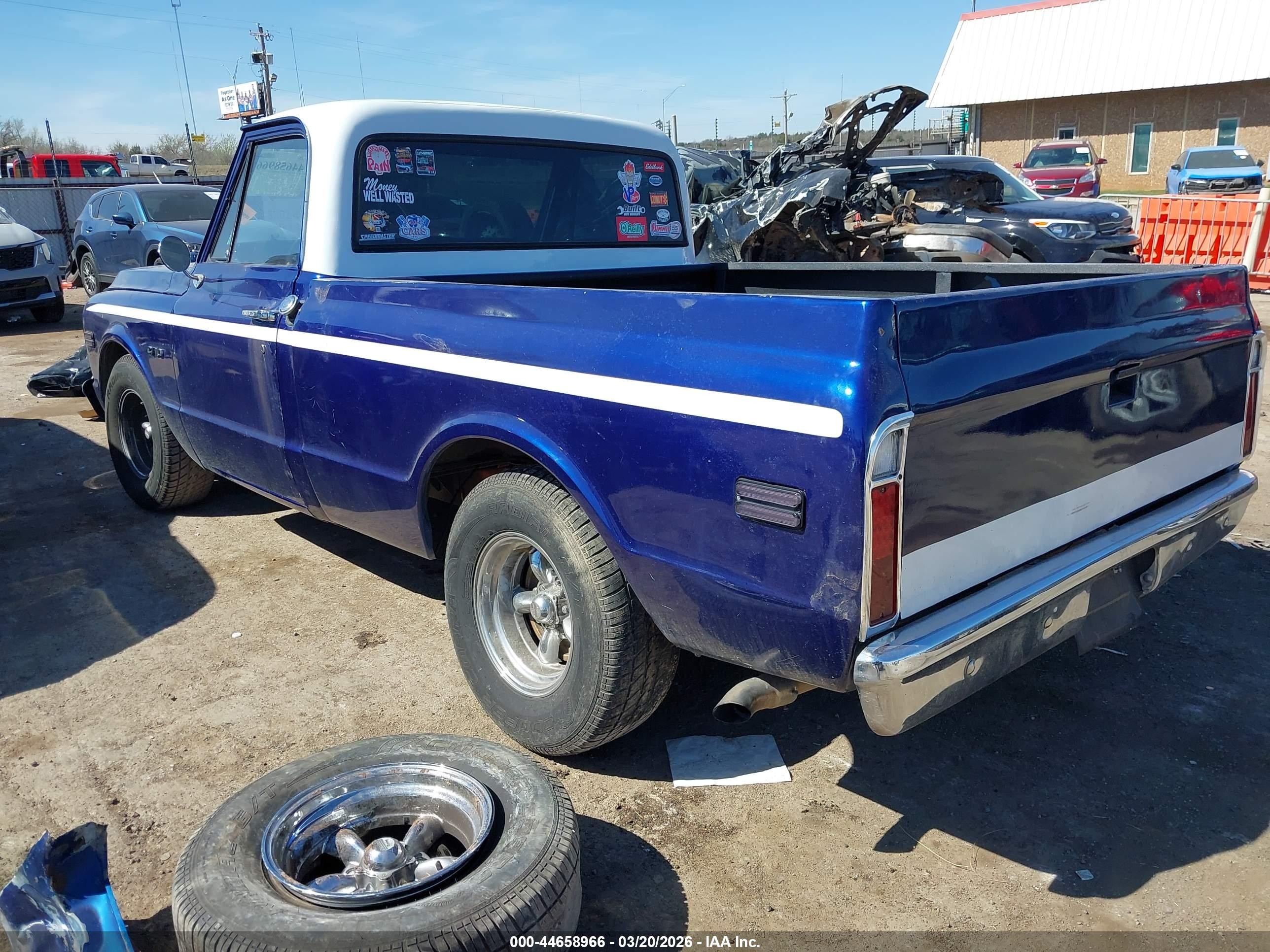 1972 Chevrolet C10   Blue vin: CCS142J129005    