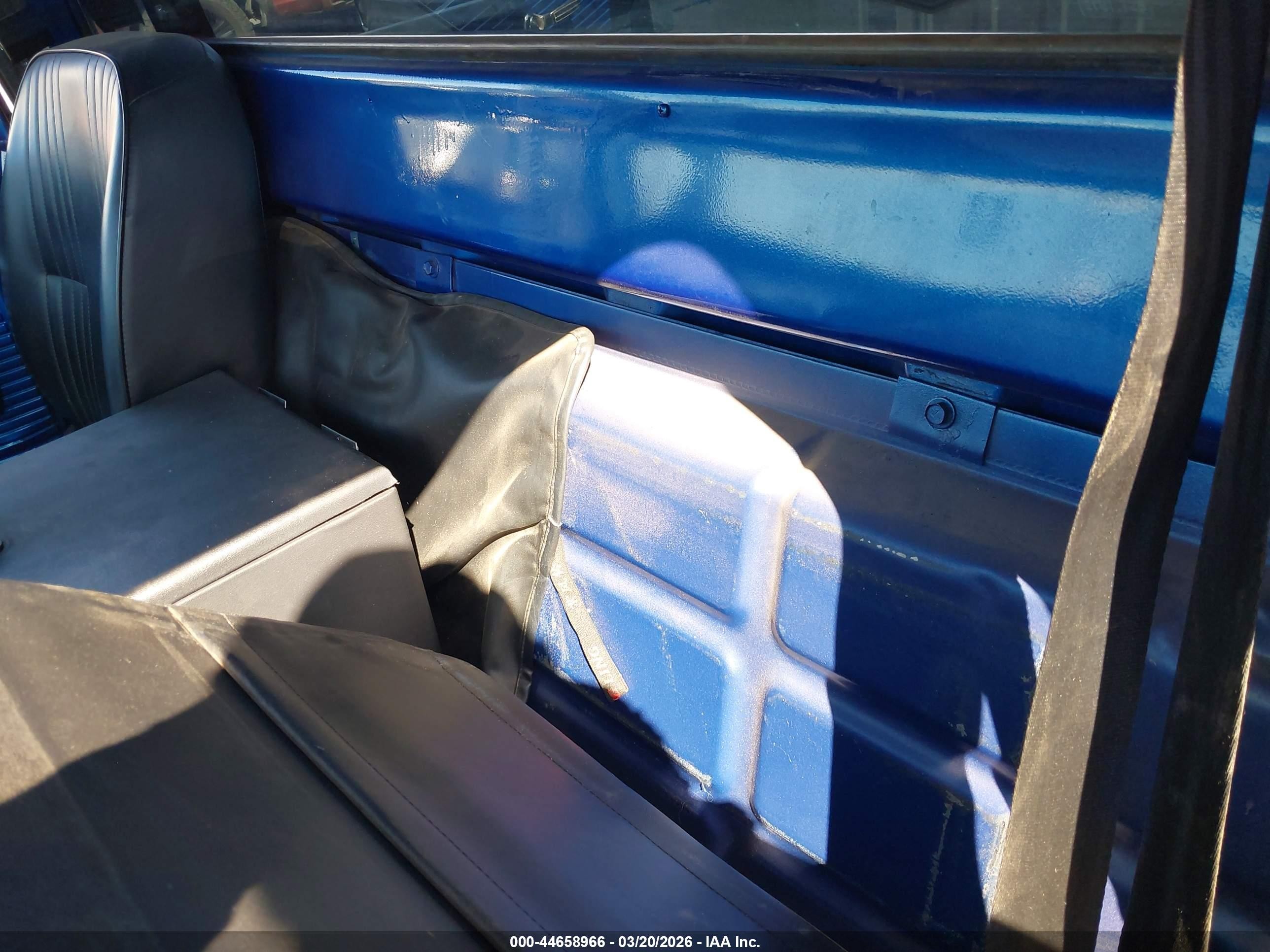 1972 Chevrolet C10   Blue vin: CCS142J129005    