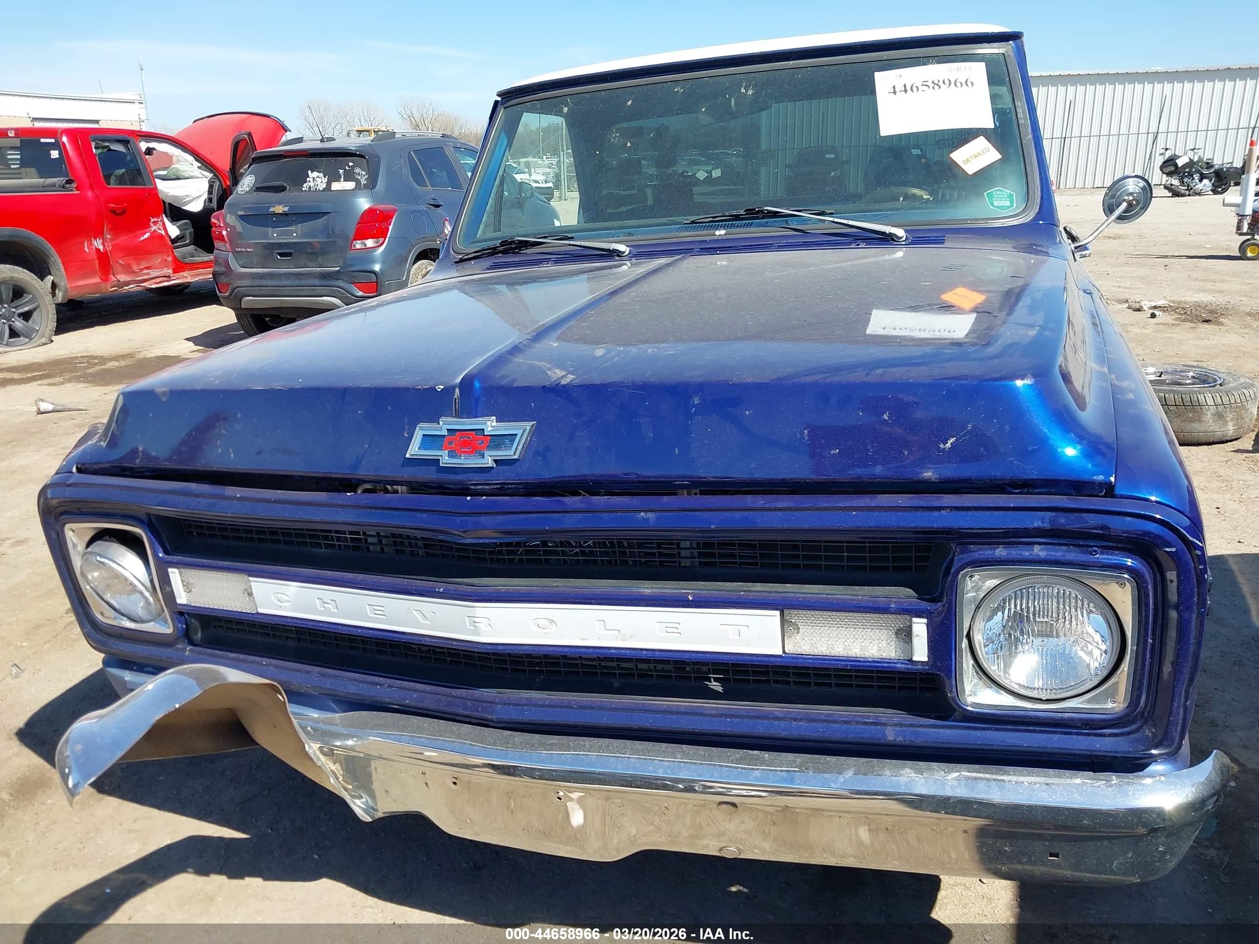 1972 Chevrolet C10   Blue vin: CCS142J129005    