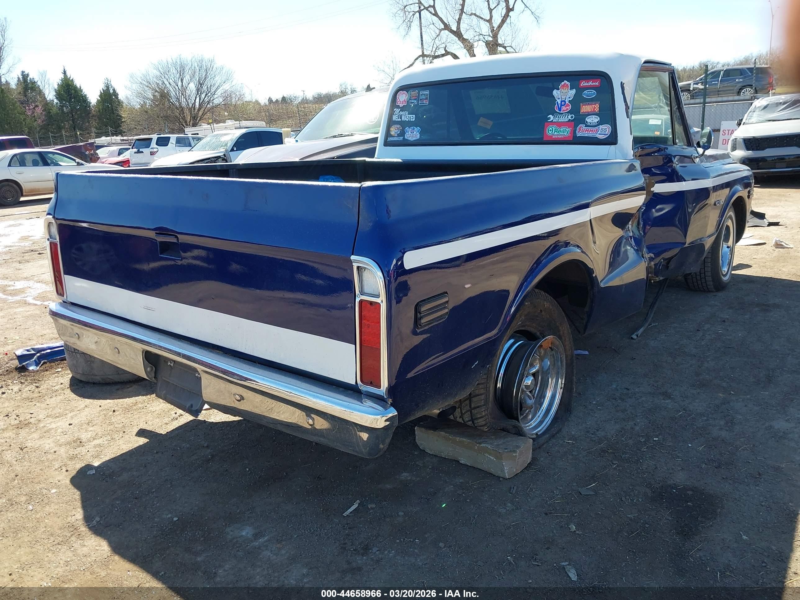 1972 Chevrolet C10   Blue vin: CCS142J129005    