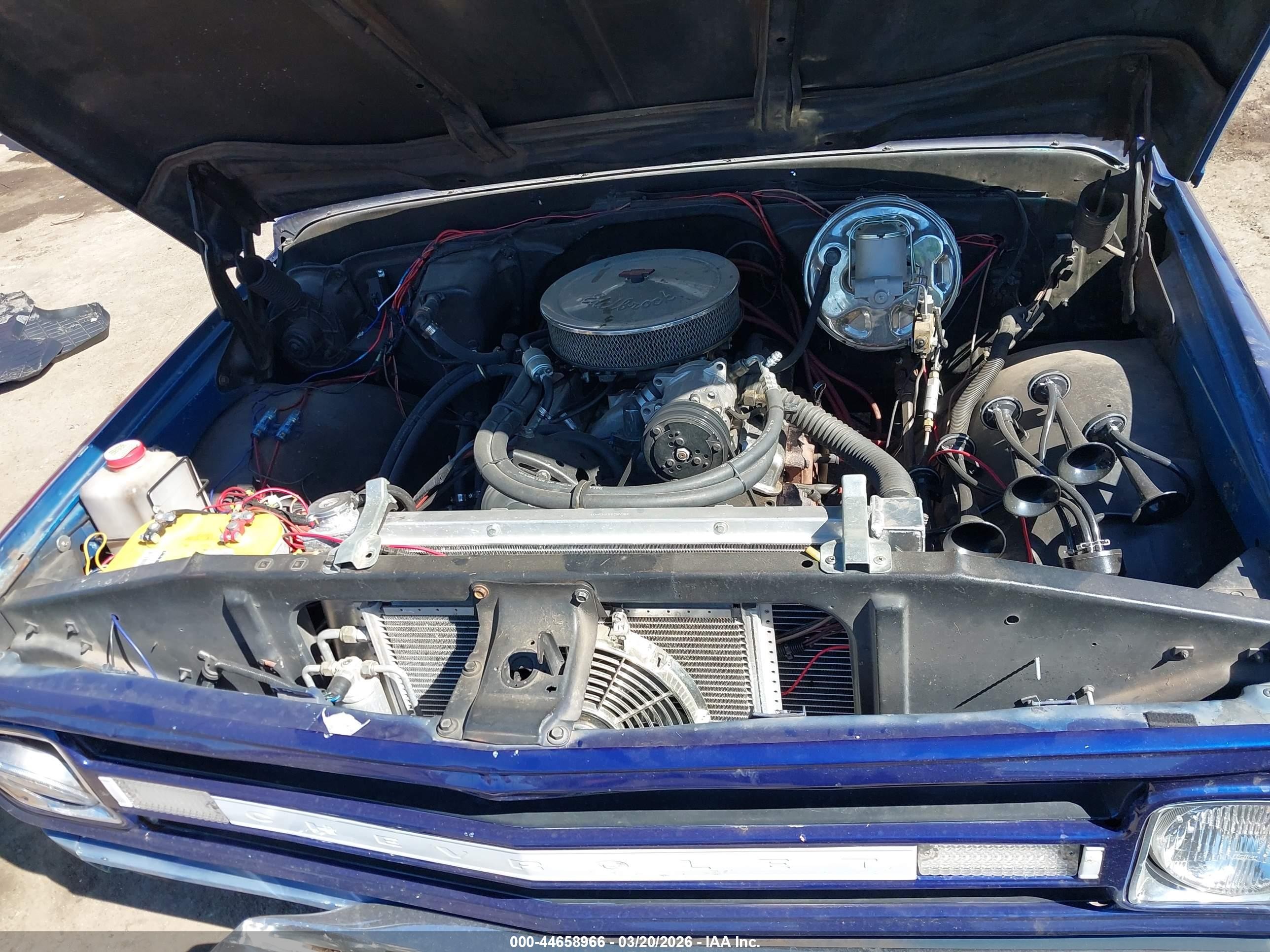 1972 Chevrolet C10   Blue vin: CCS142J129005    