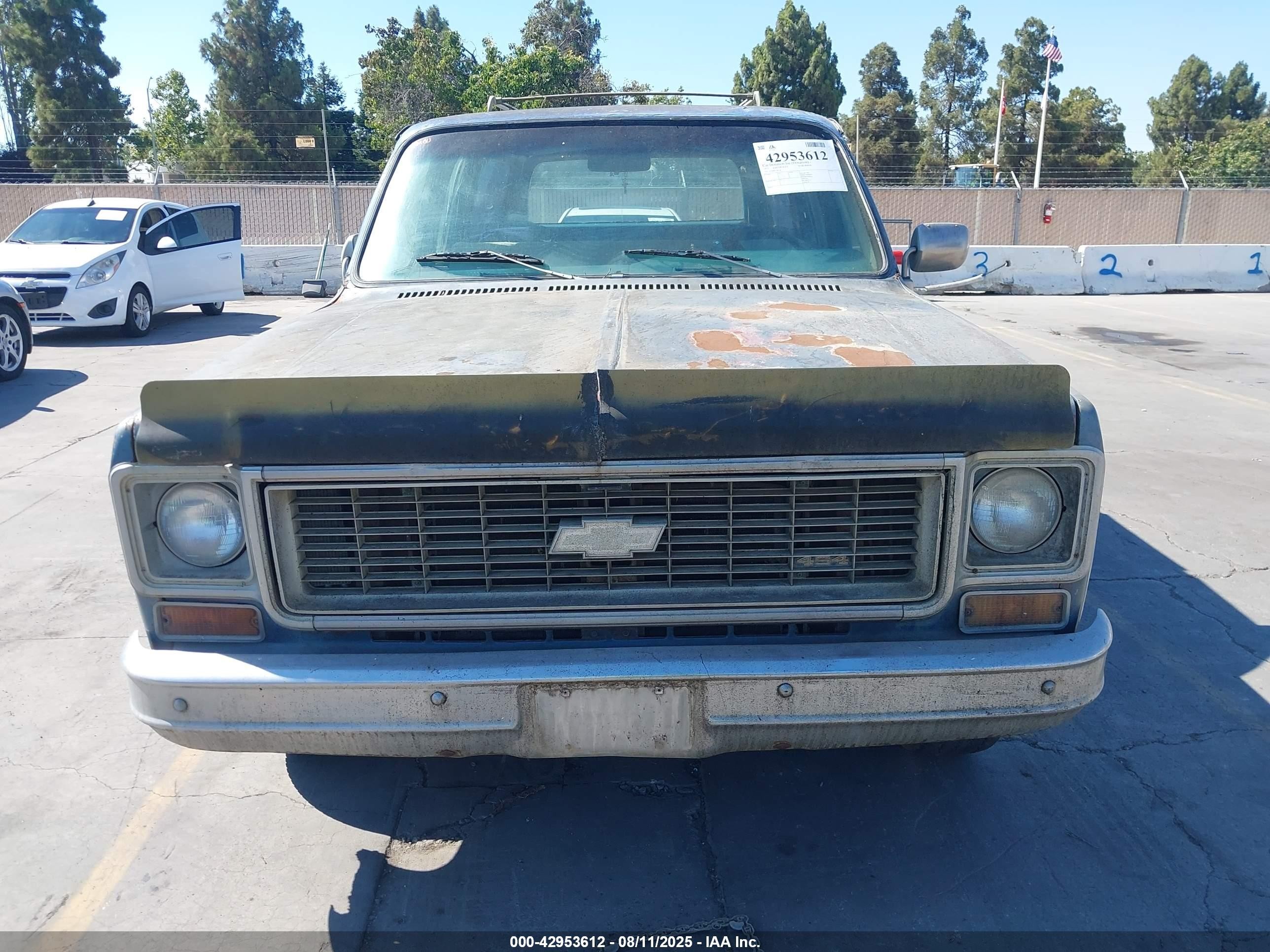 1973 Chevrolet Suburban   Синий vin: CCZ264F116518    