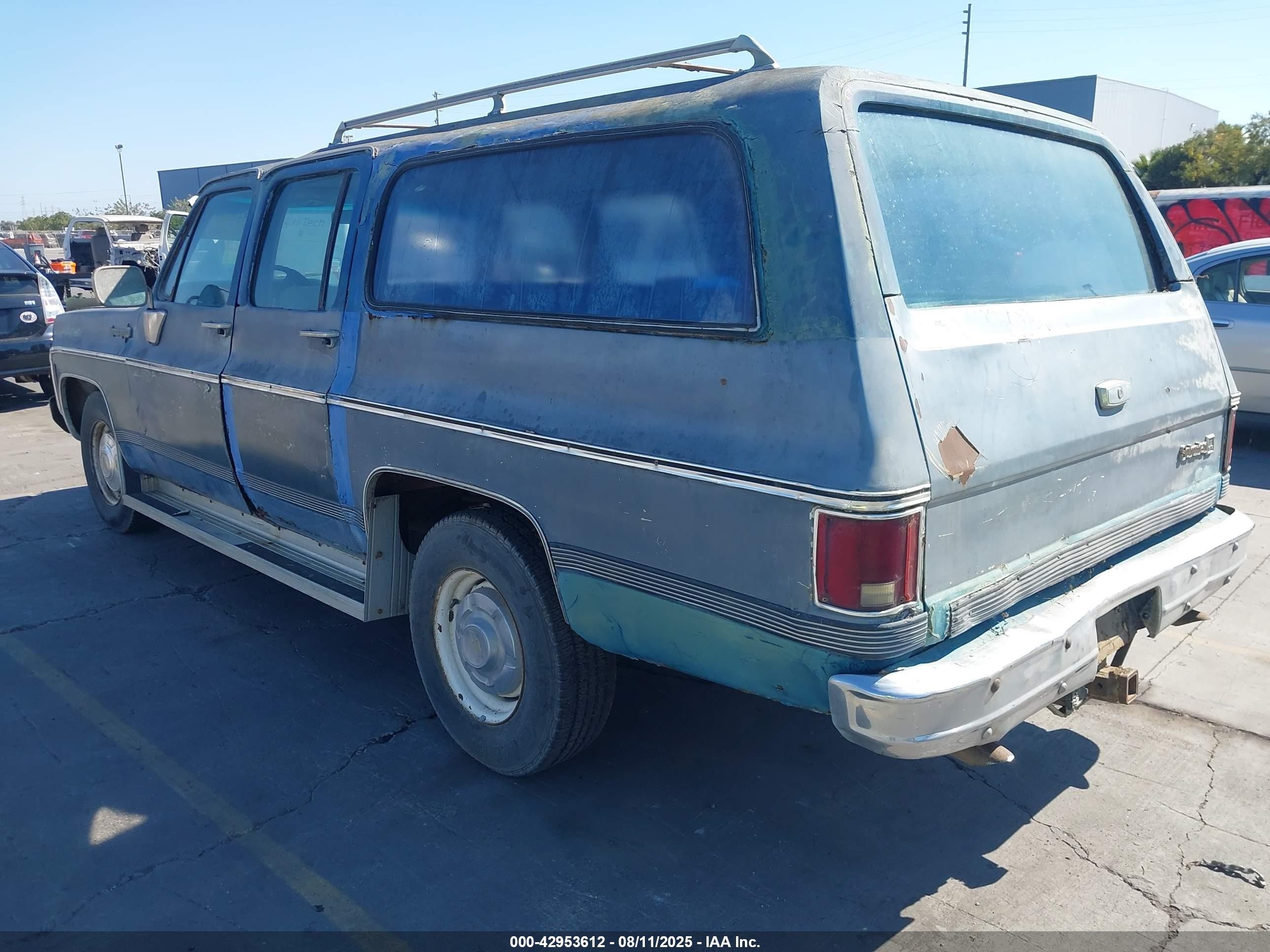 1973 Chevrolet Suburban   Синий vin: CCZ264F116518    