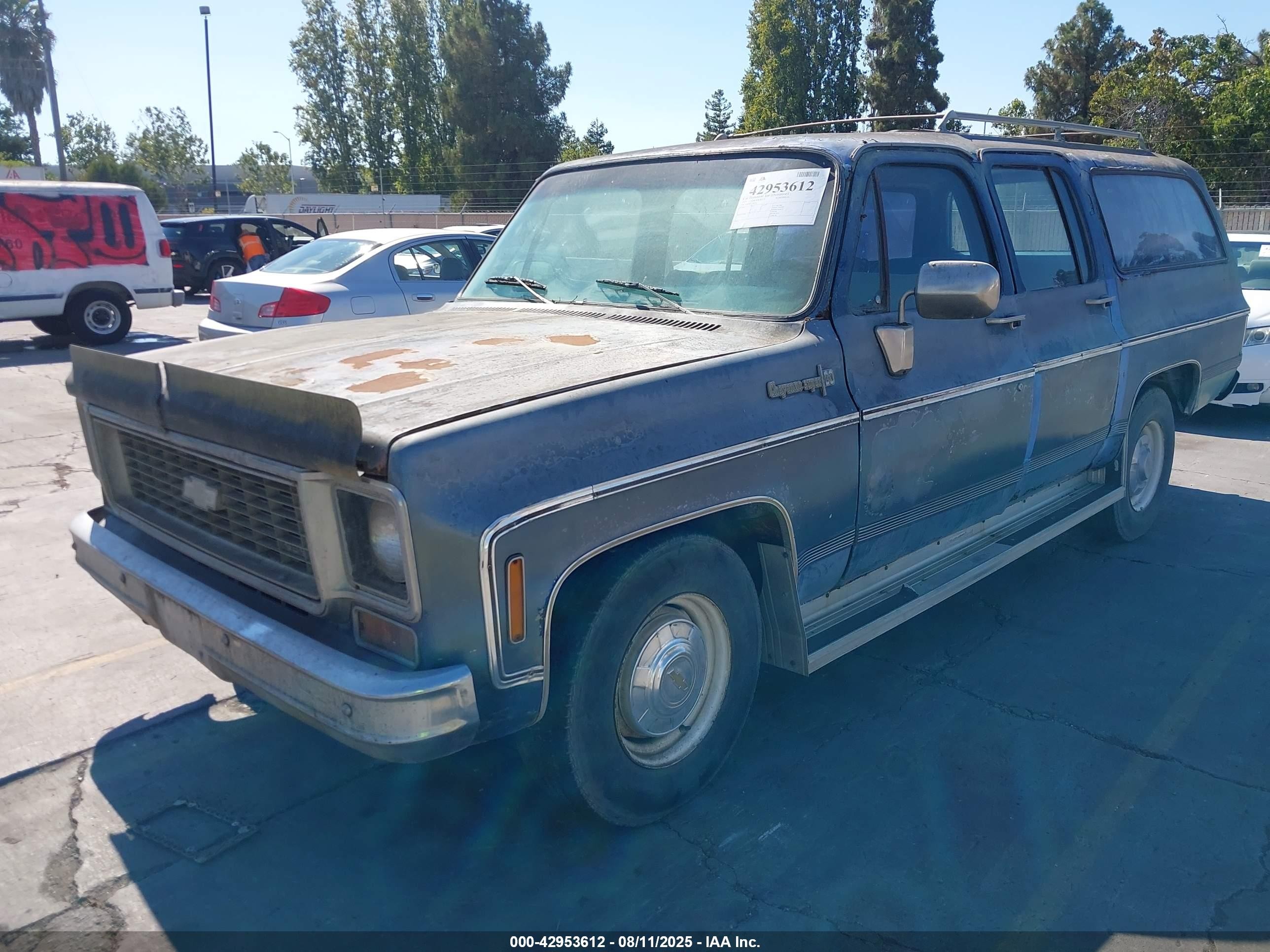 1973 Chevrolet Suburban   Синий vin: CCZ264F116518    