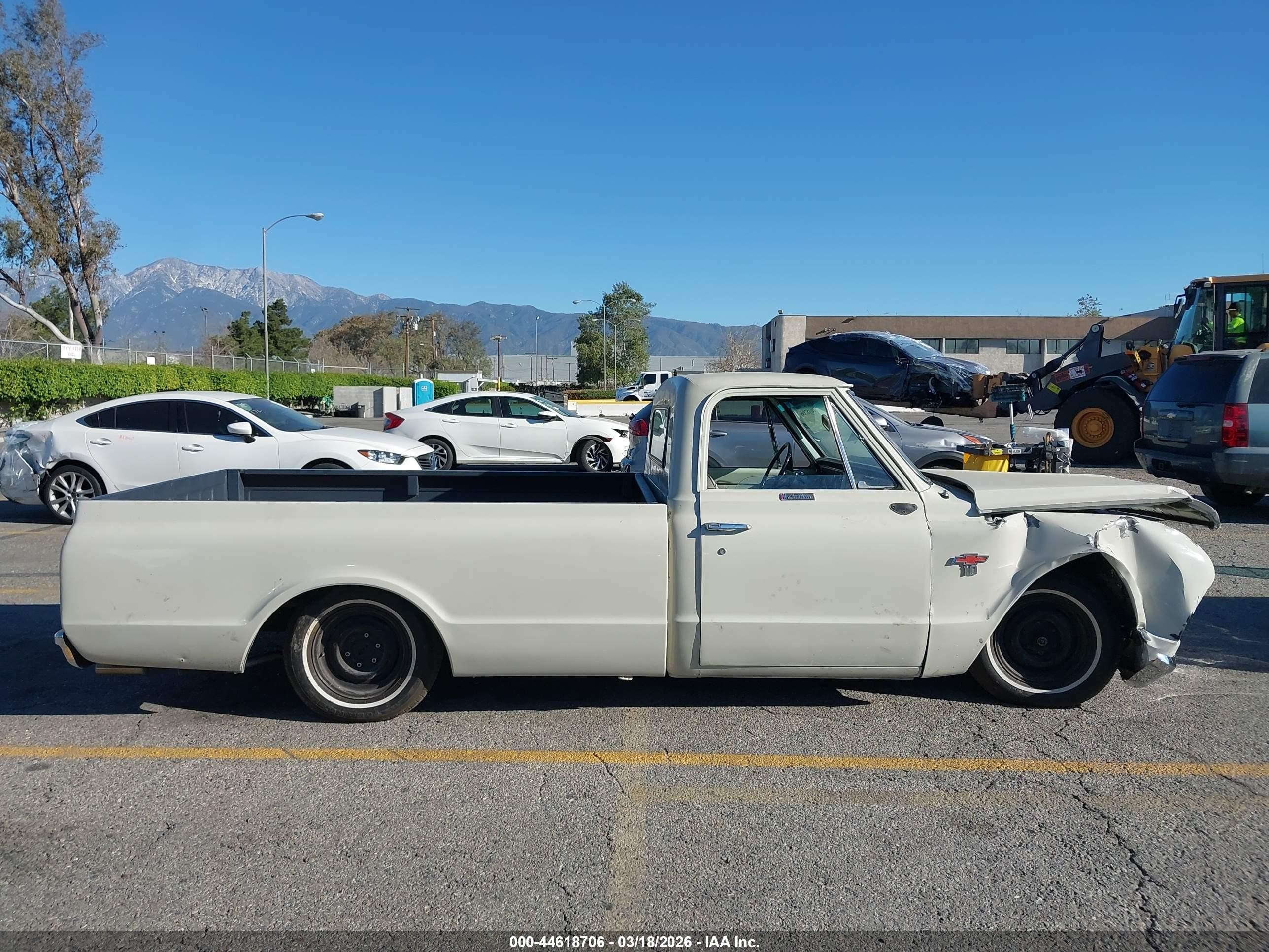 1967 Chevrolet C10   Белый vin: CE147Z146177     