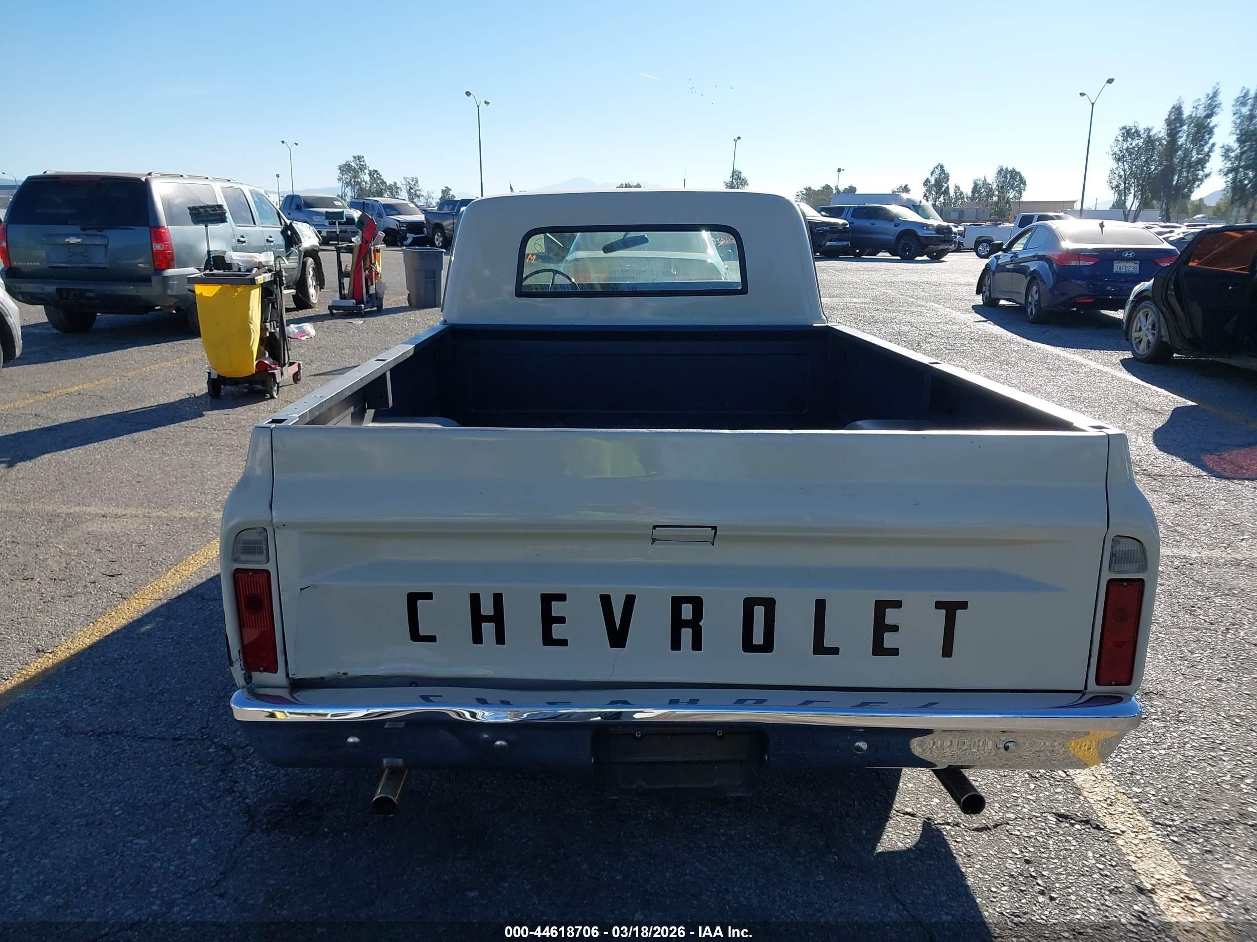 1967 Chevrolet C10   Белый vin: CE147Z146177     