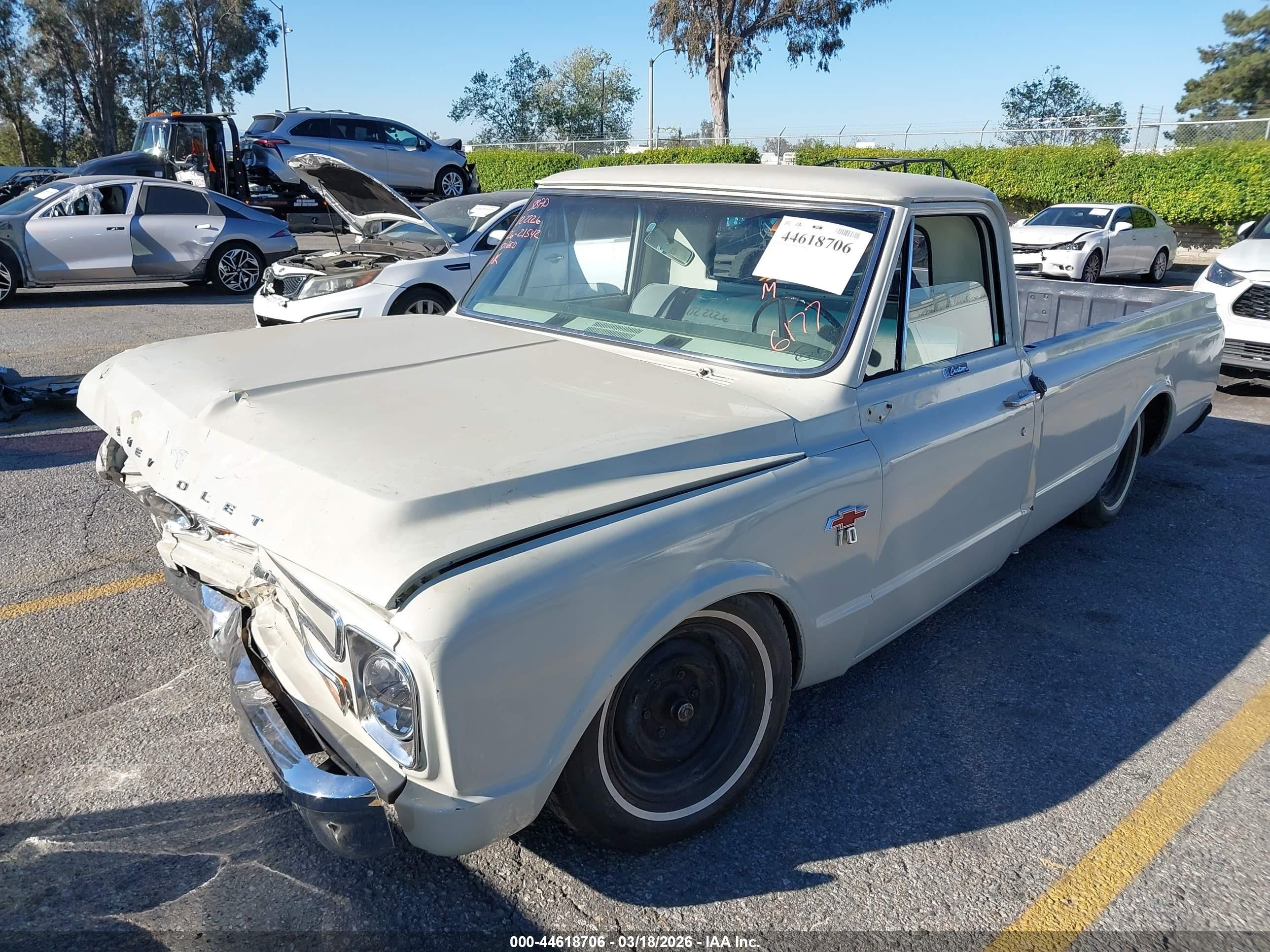 1967 Chevrolet C10   Белый vin: CE147Z146177     