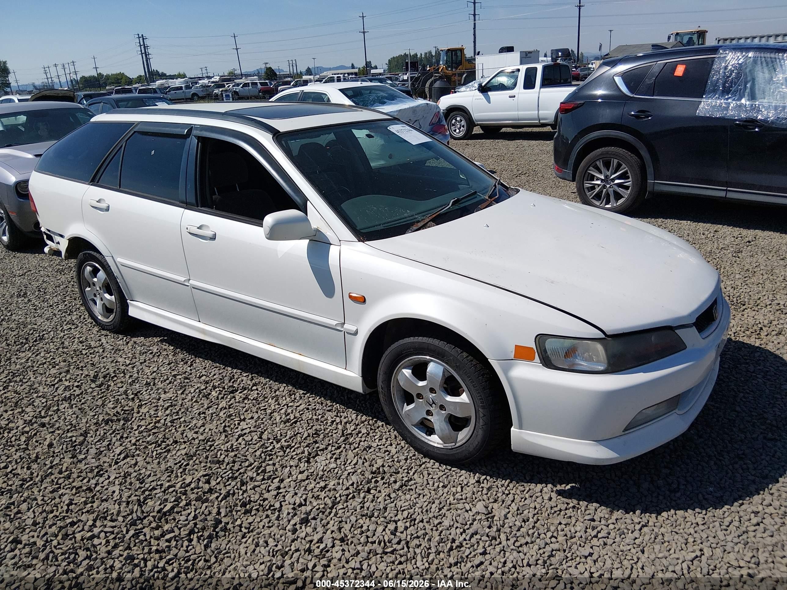 1998 Honda Accord   White vin: CF71009208       