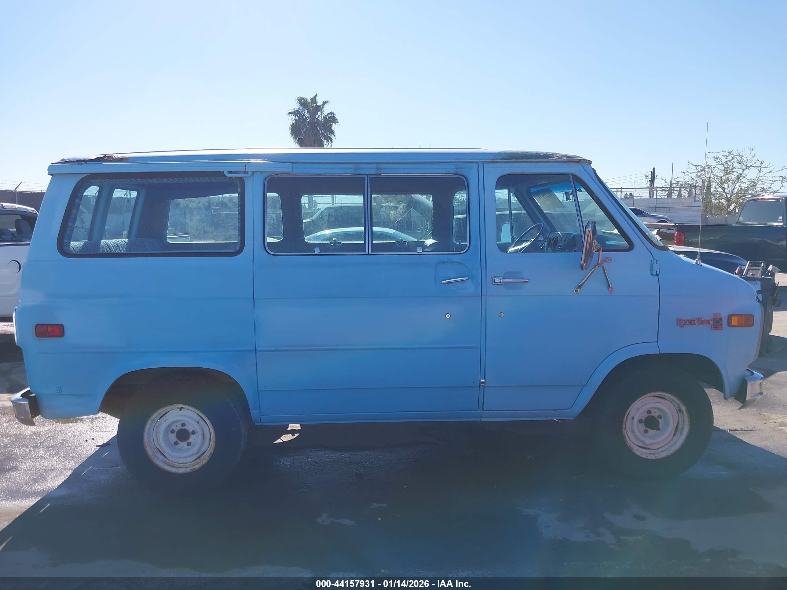 1978 Chevrolet Van   Синий vin: CGL168U179952    