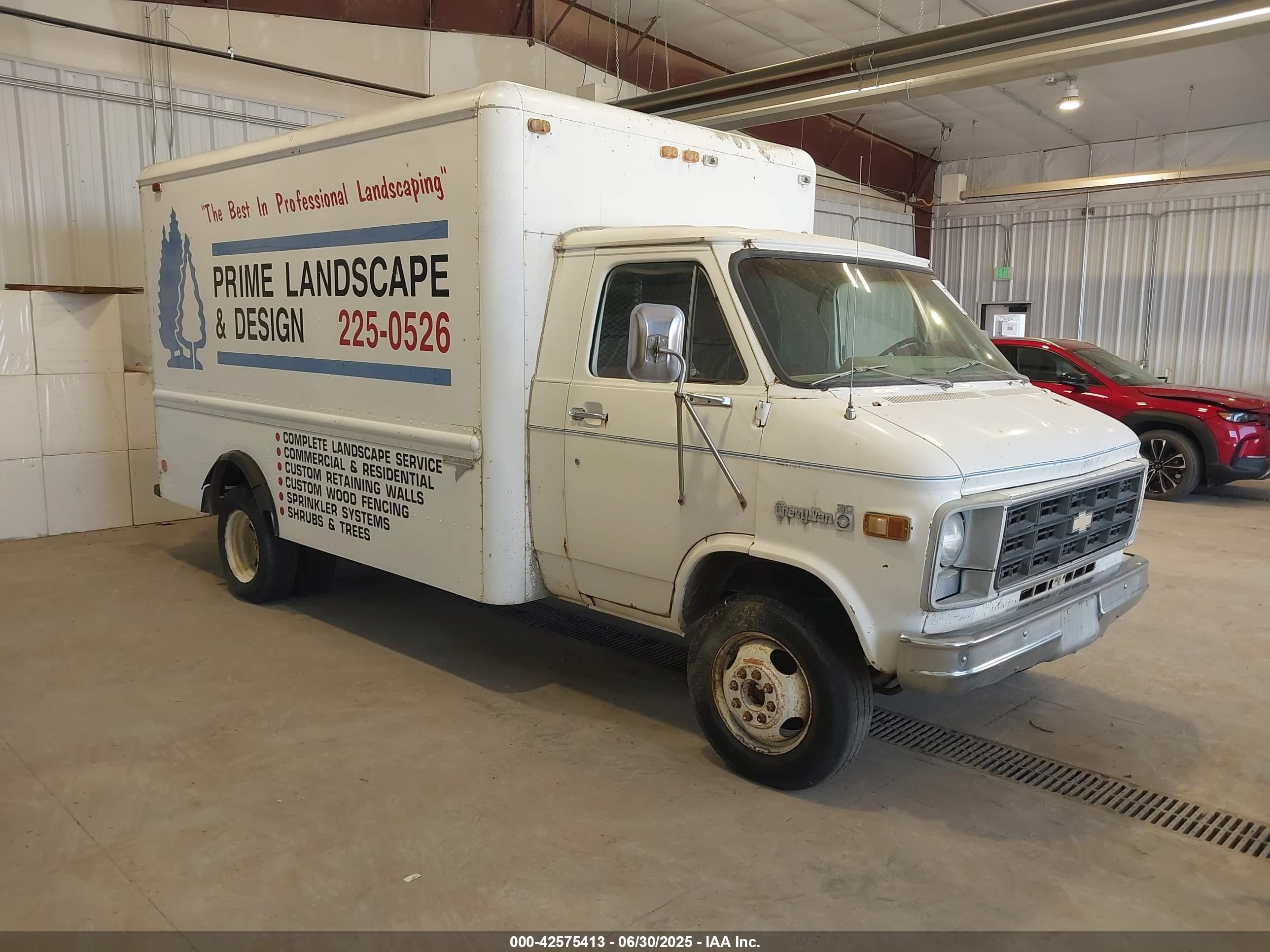 1978 Chevrolet Van   White vin: CGL3380116999    
