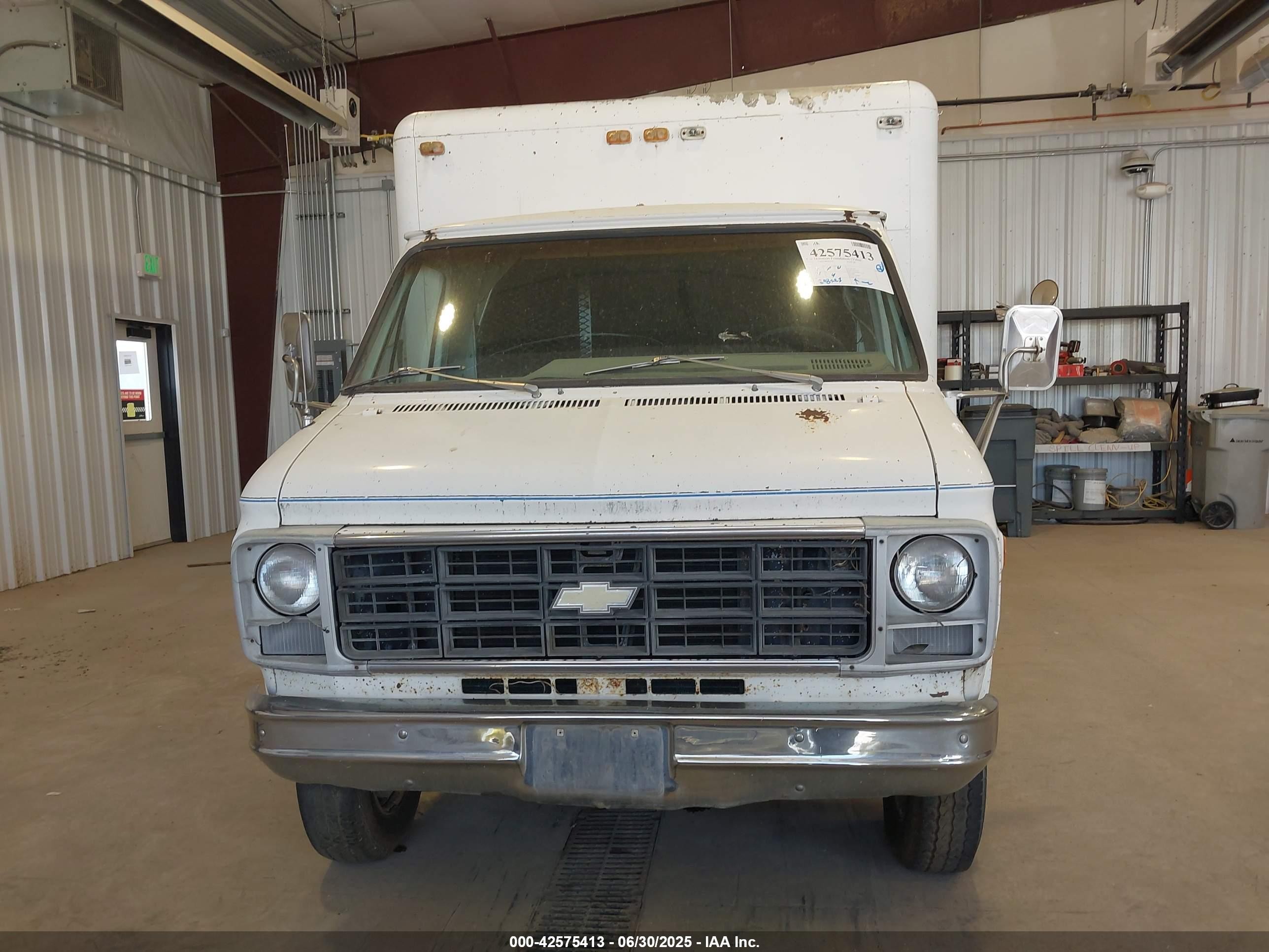 1978 Chevrolet Van   Белый vin: CGL3380116999    