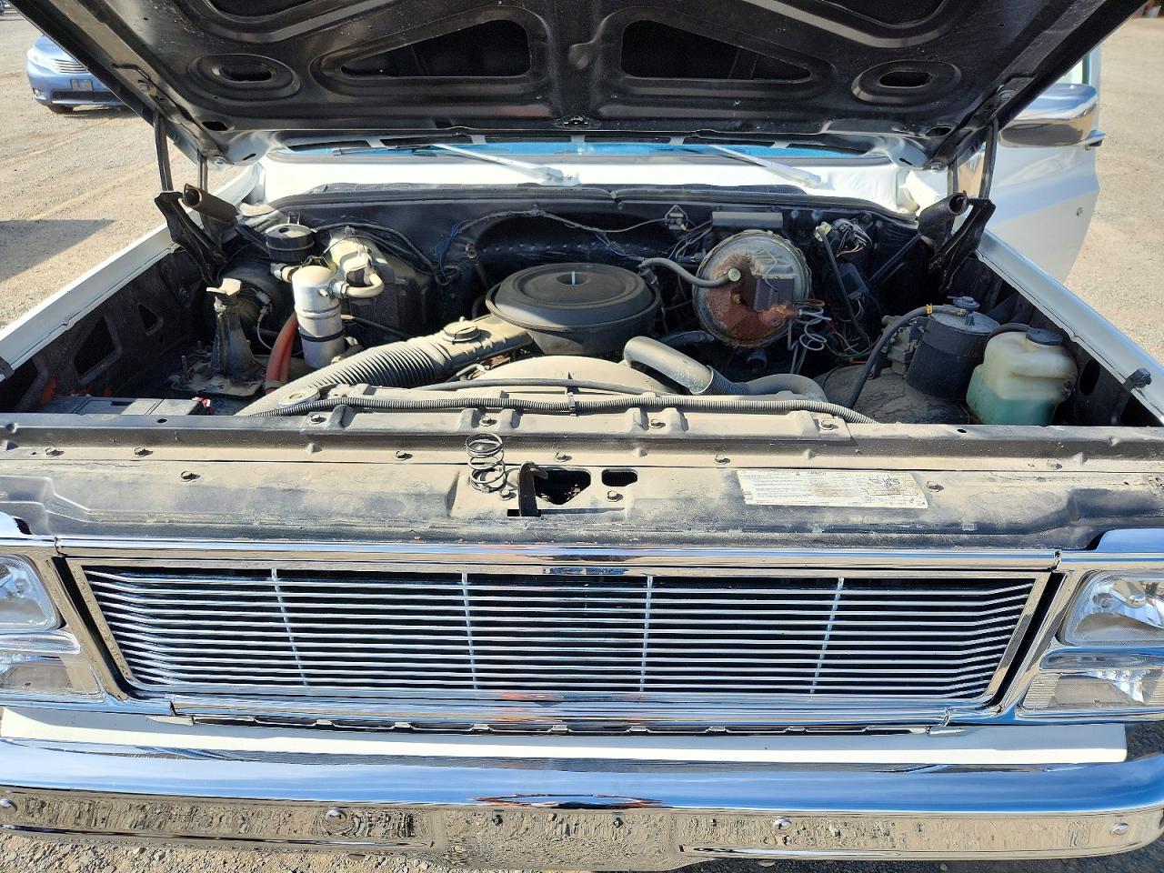 1980 Chevrolet K10 White vin: CKL14AZ111990