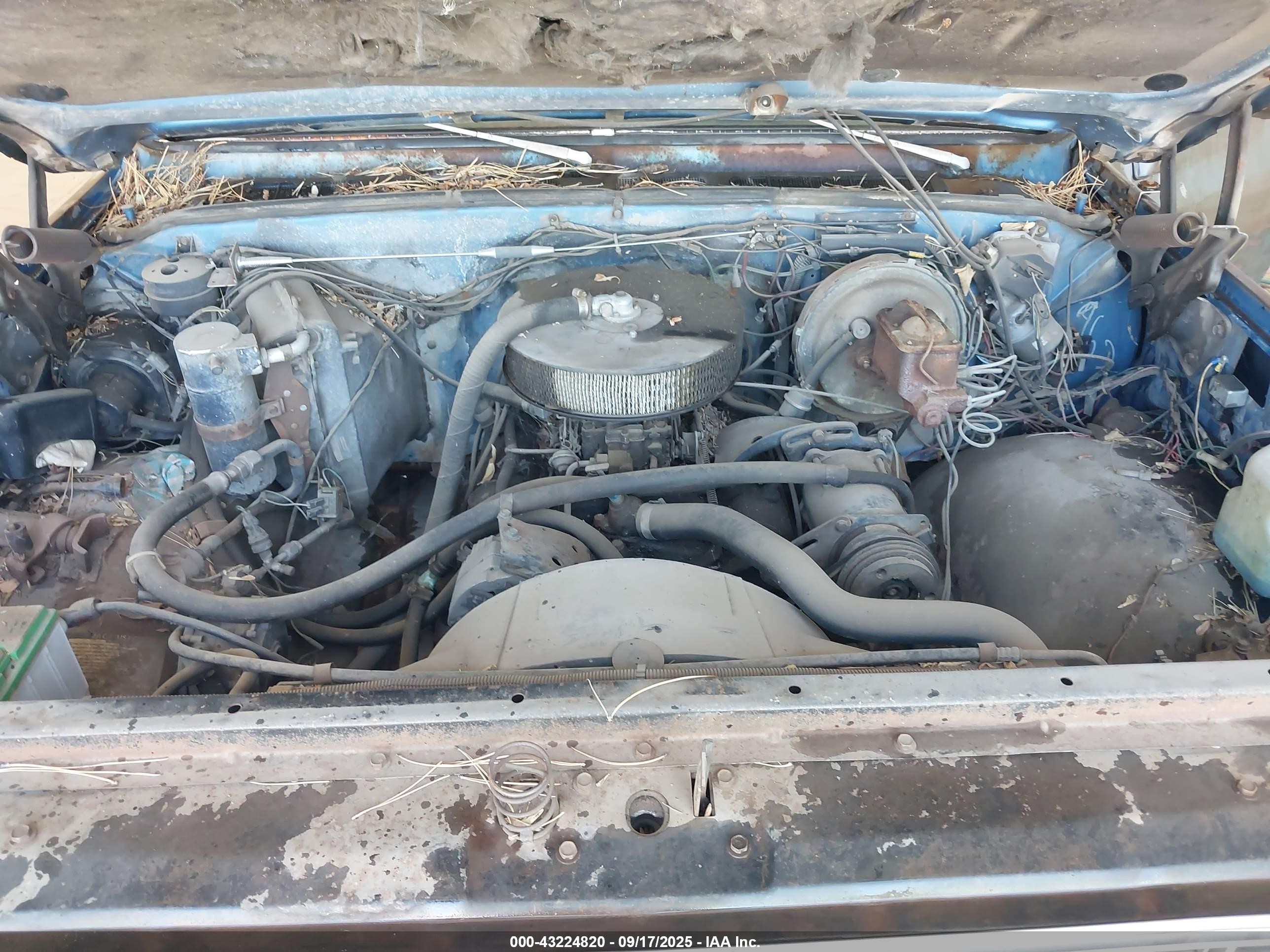1976 Chevrolet Blazer   Серый vin: CKL186F213106    