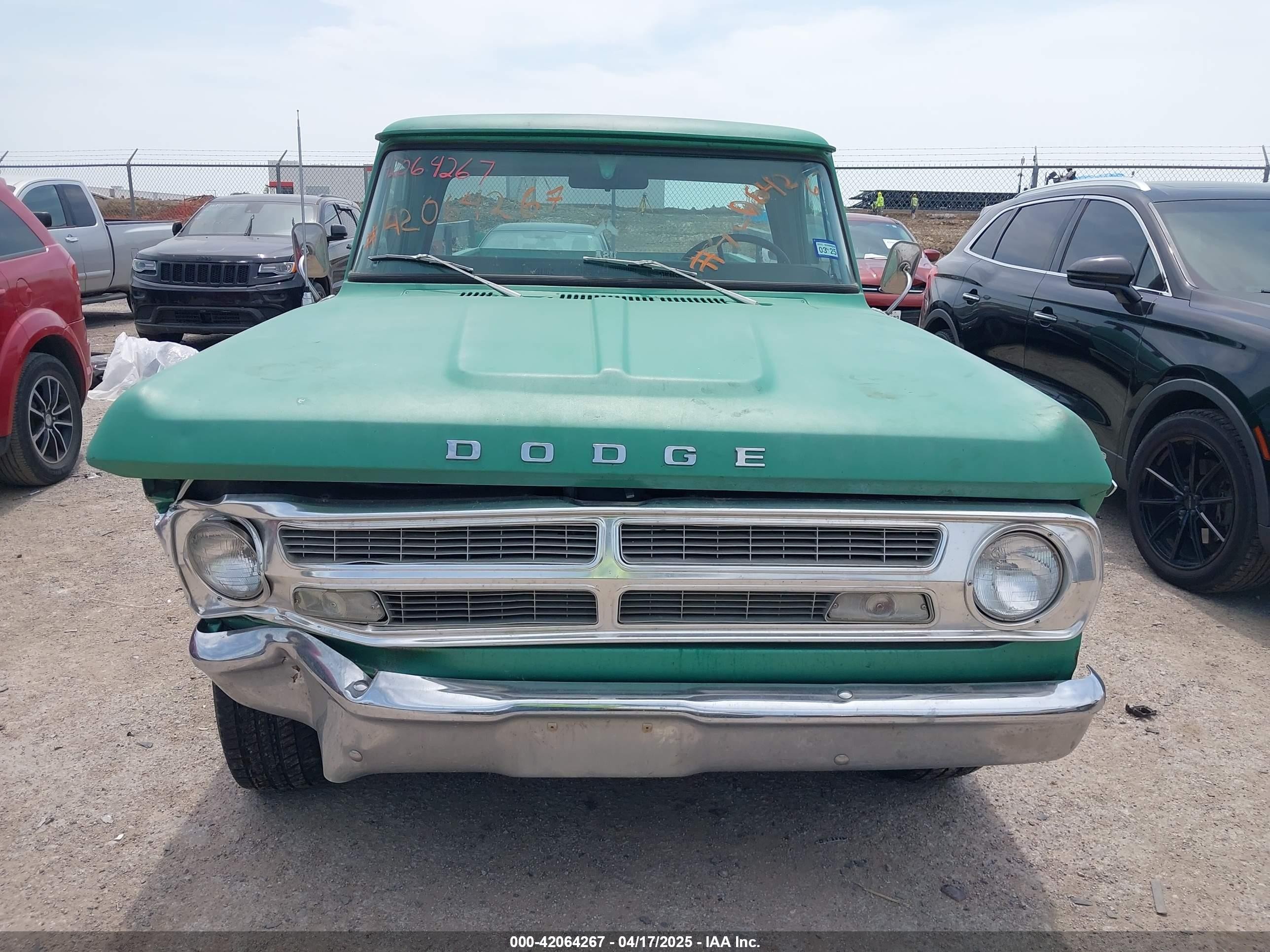 1971 Dodge D100   Зеленый vin: D14AE1S353985    
