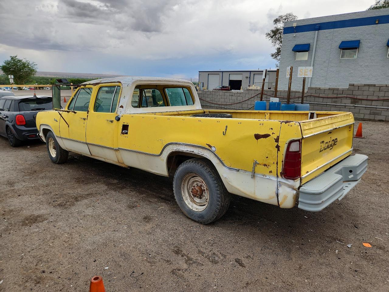 1973 Dodge D200 Yellow vin: D26BJ3S145103