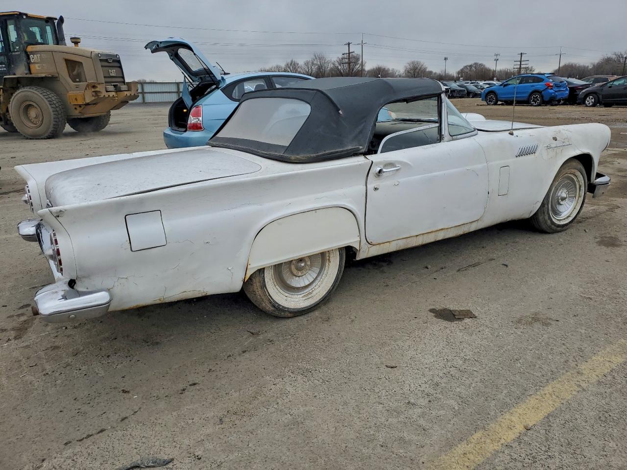 1957 Ford Thunderbir White vin: D7FH300072