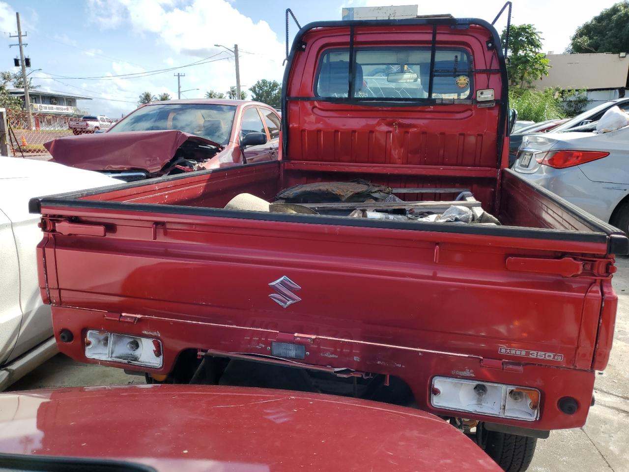 1997 Suzuki Carry Red vin: DD51T523768