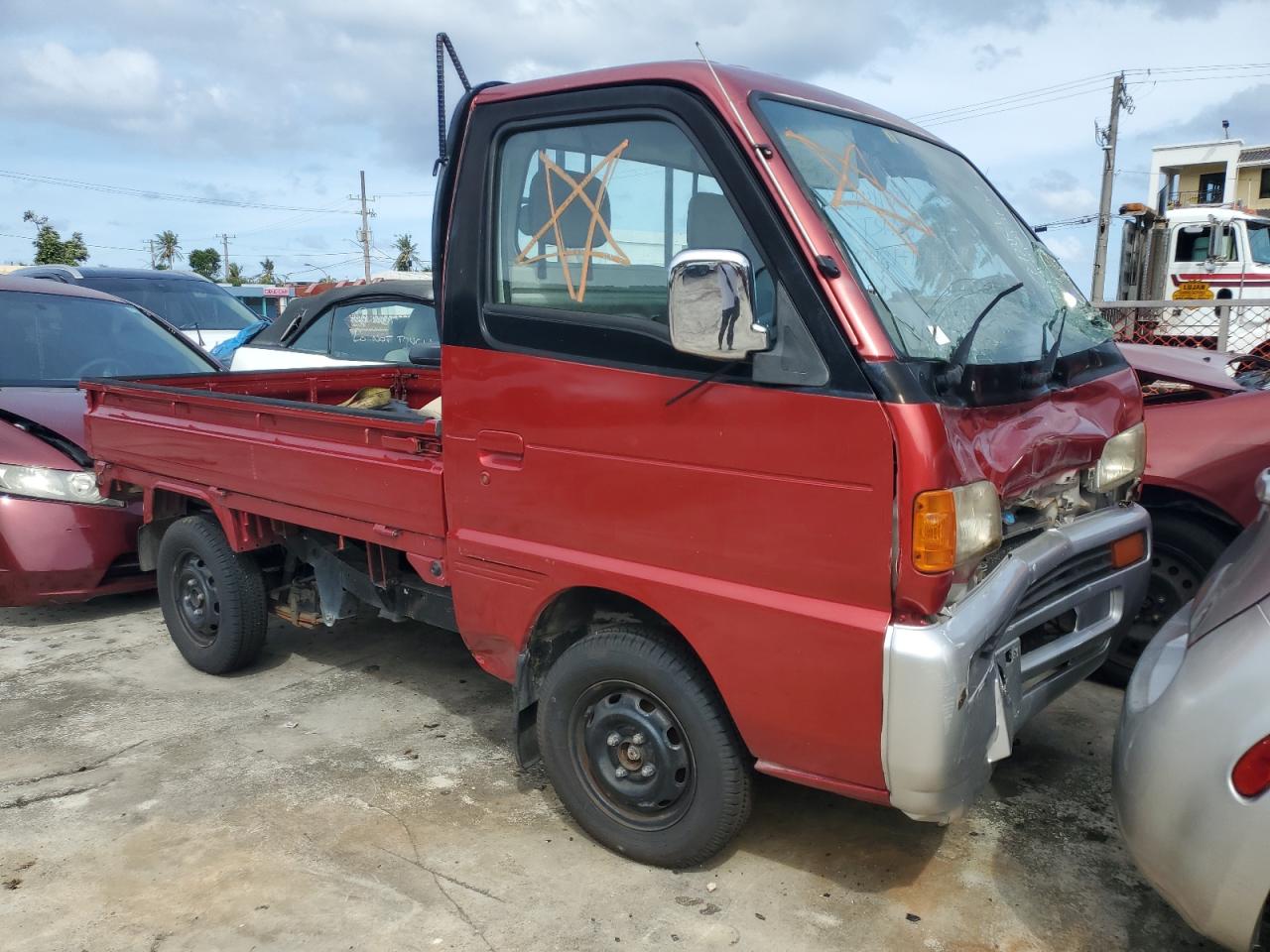 1997 Suzuki Carry Red vin: DD51T523768