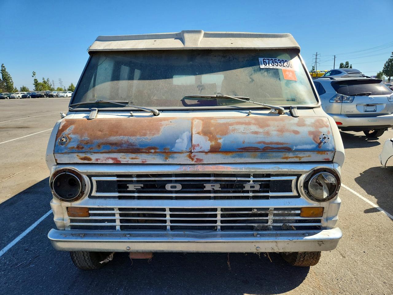 1971 Ford E-series White vin: E34GHL24770