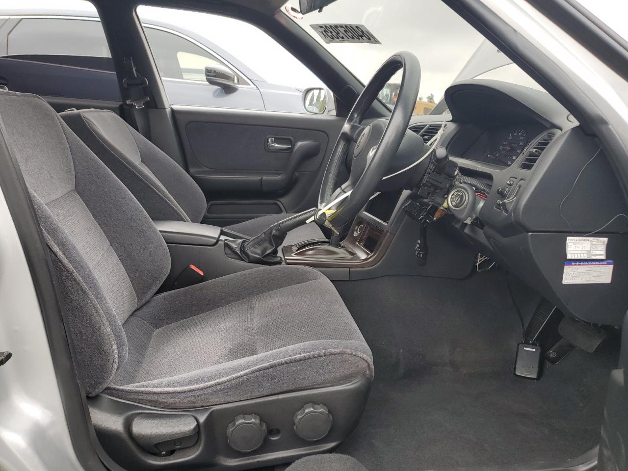 1994 Nissan Skyline Silver vin: ENR33002106