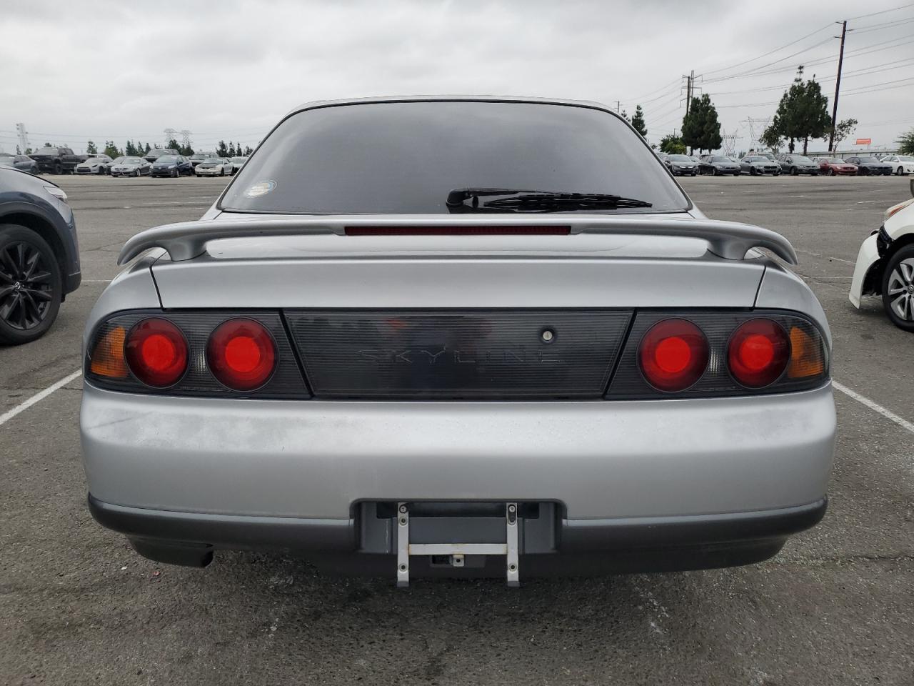 1994 Nissan Skyline Silver vin: ENR33002106