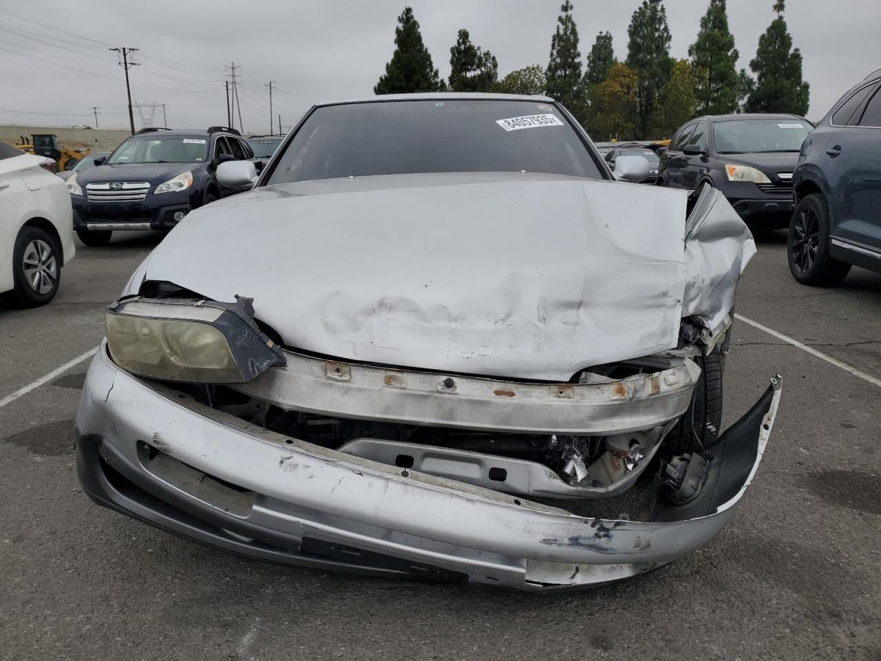 1994 Nissan Skyline Silver vin: ENR33002106
