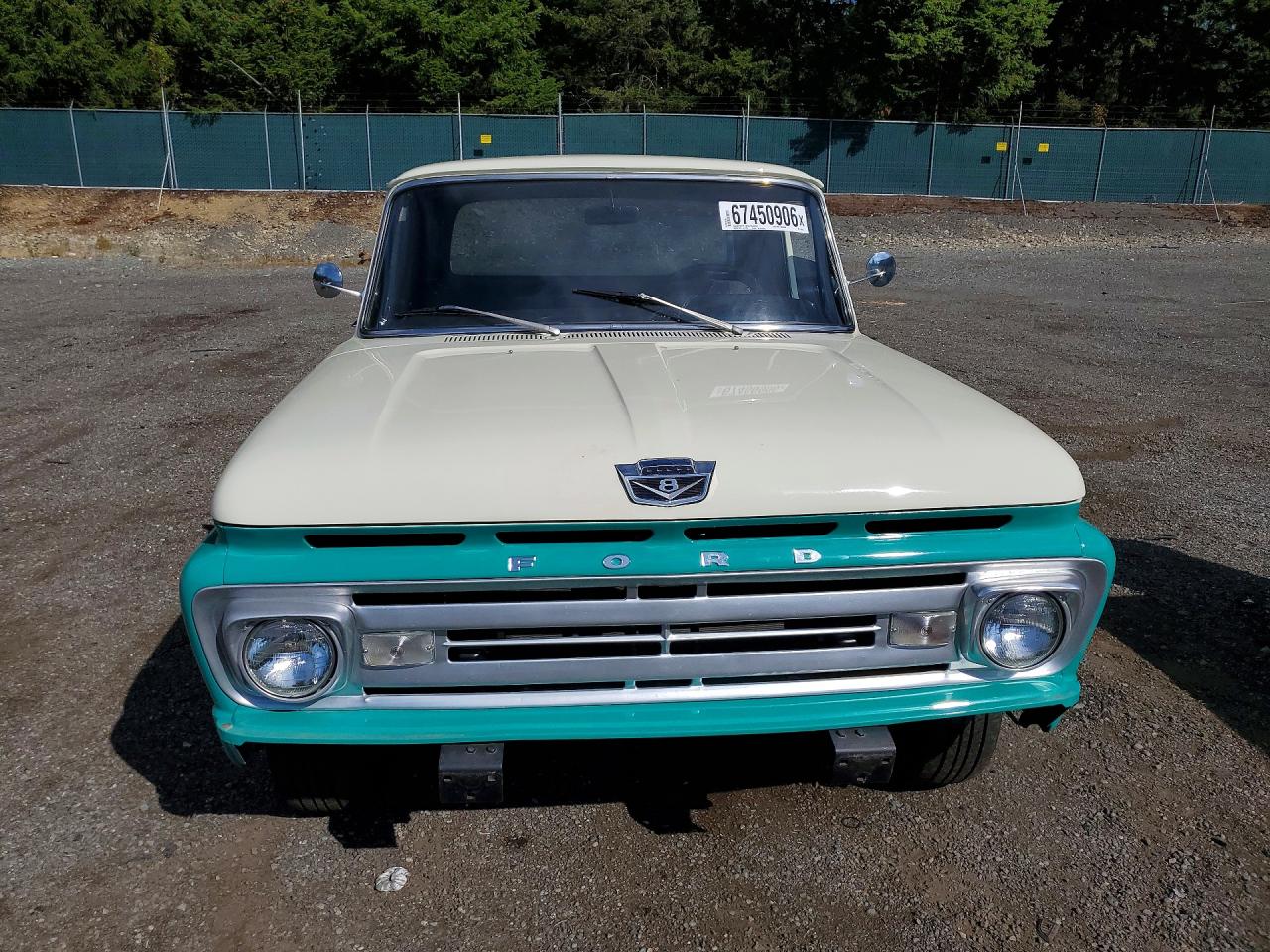 1962 Ford F-100 1/2 Ton Two Tone vin: F10CR280490