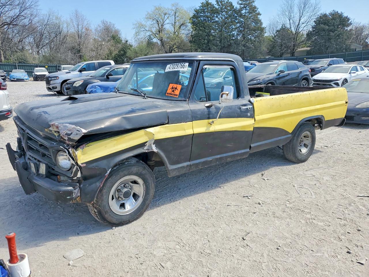 1972 Ford F100 Two Tone vin: F10HEN82379