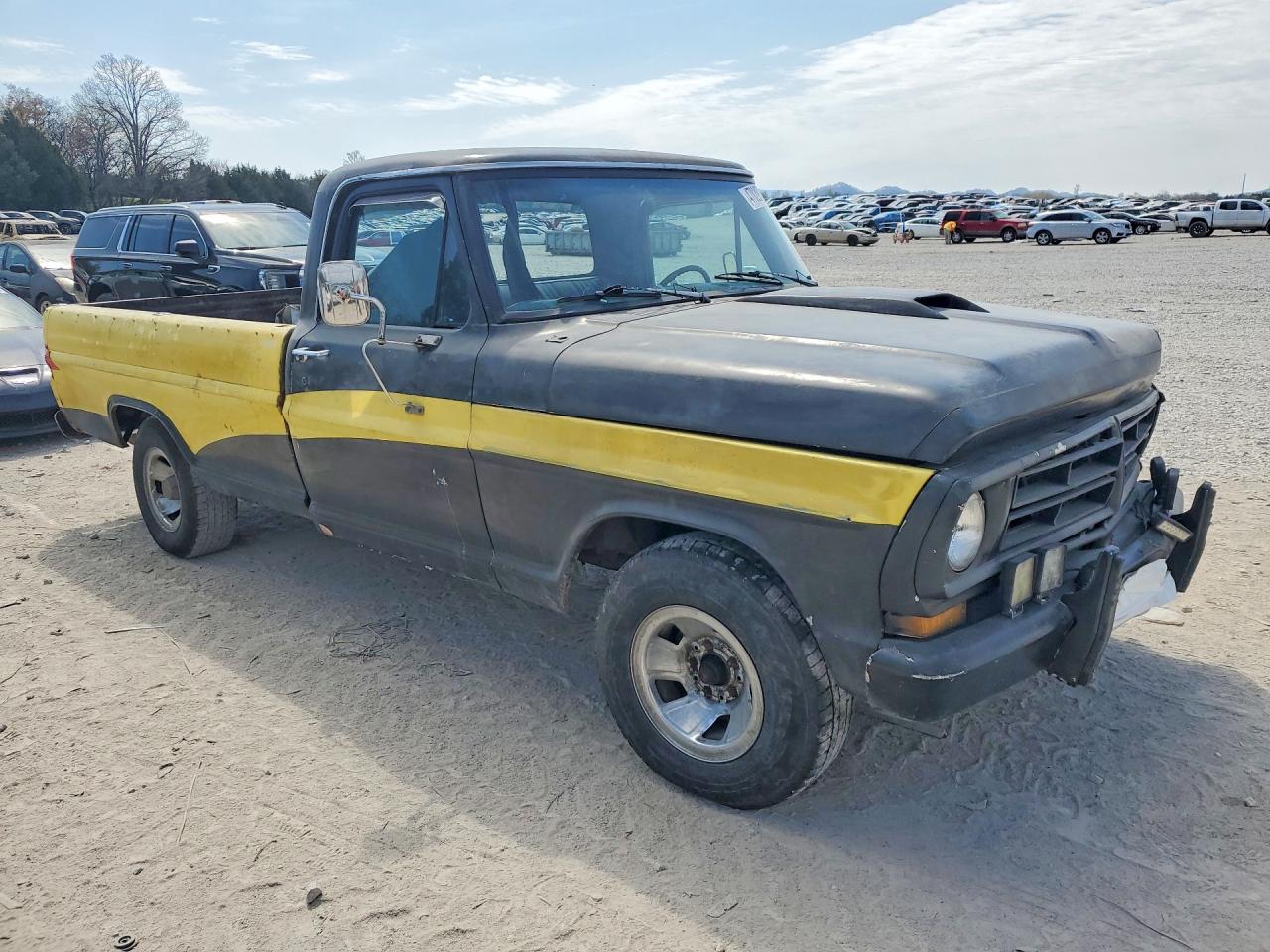 1972 Ford F100 Двухцветный vin: F10HEN82379