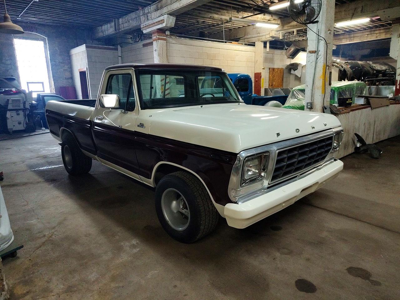 1979 Ford F-150 Cream vin: F10HRDJ5855